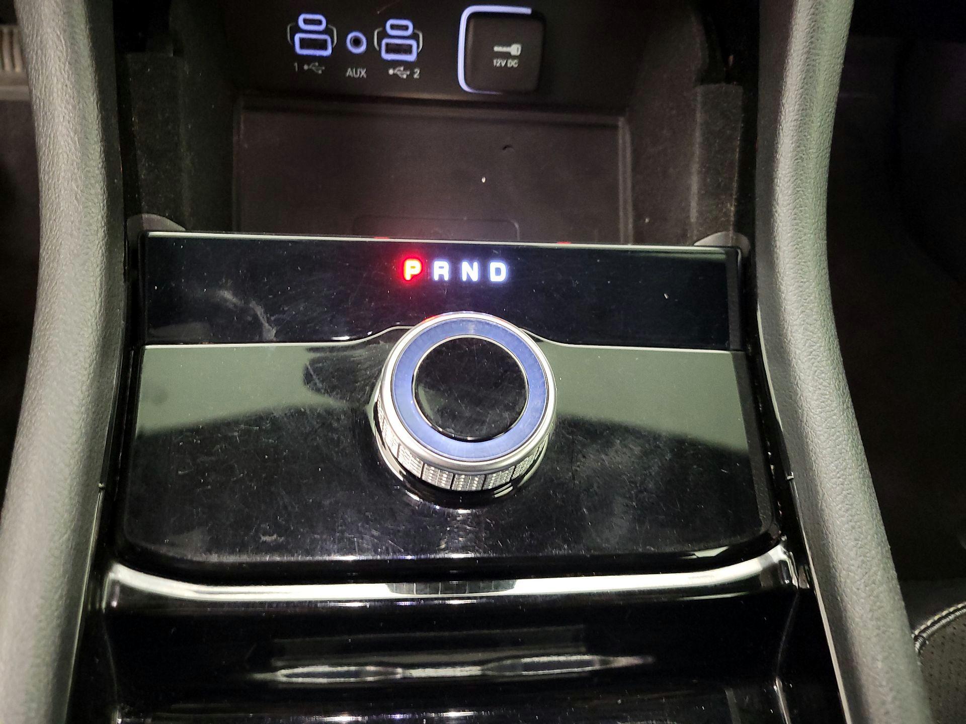 Thumbnail: 2022 Jeep Grand Cherokee - 17