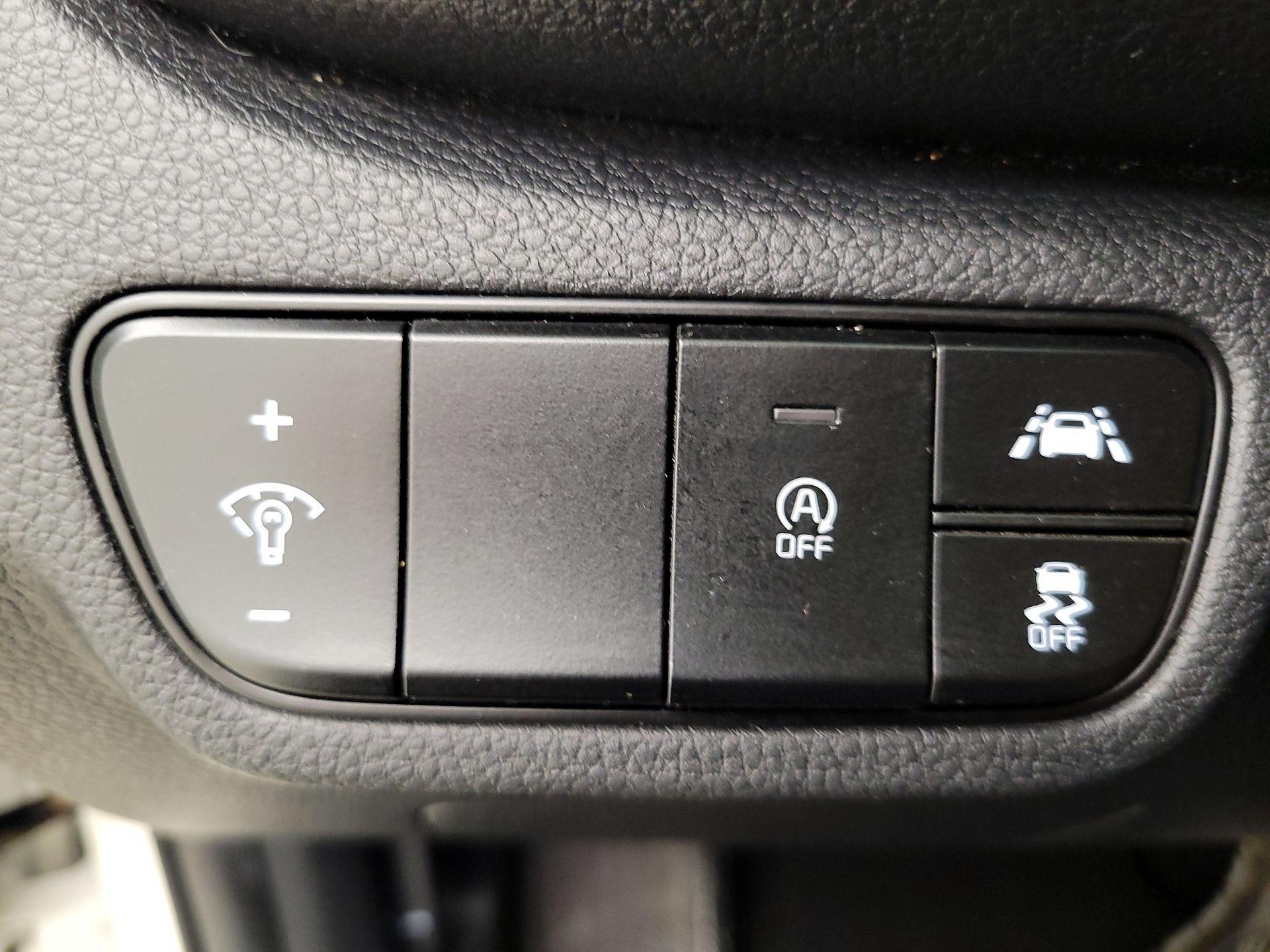 Thumbnail: 2021 Kia Seltos - 13