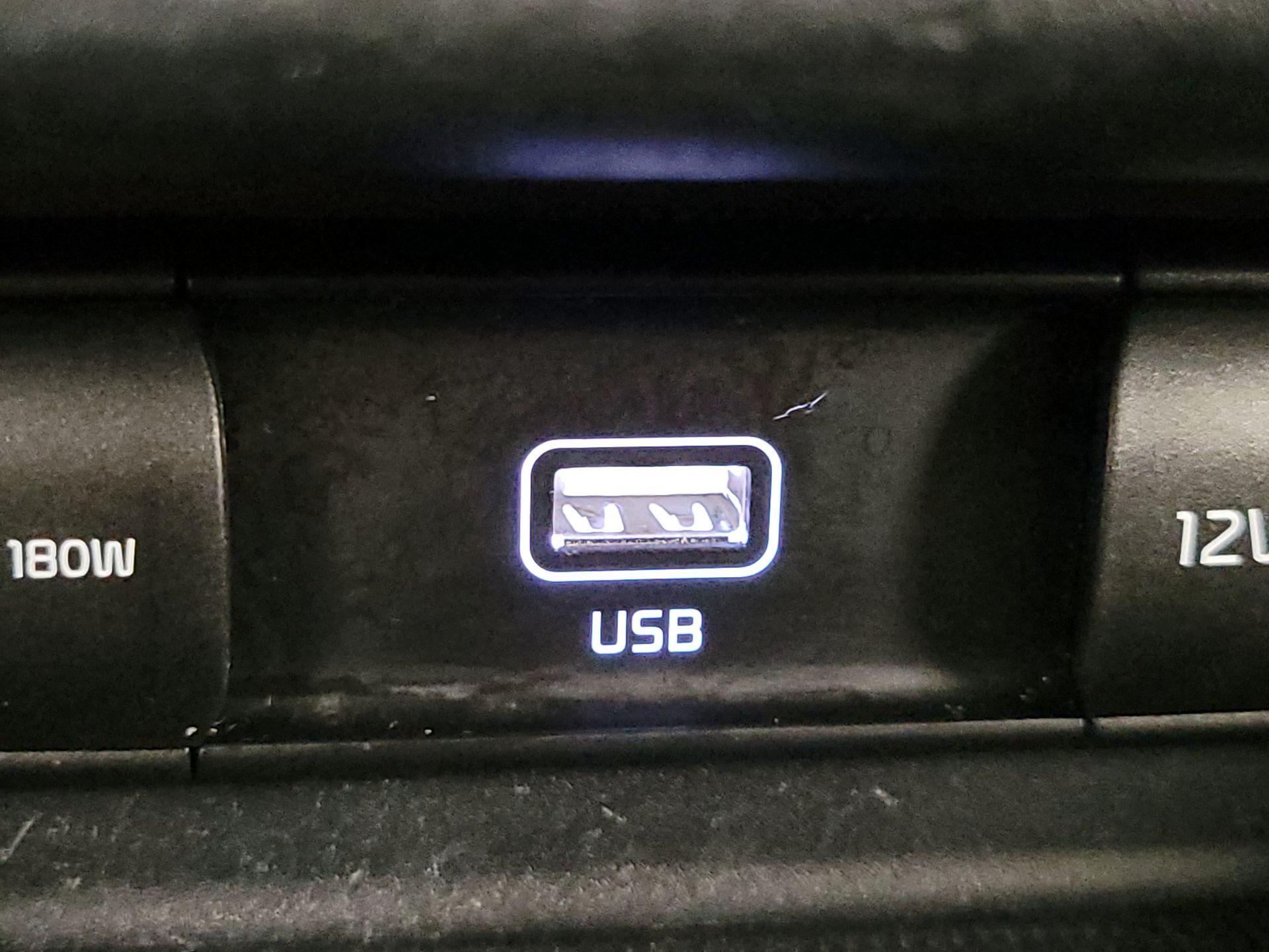 Thumbnail: 2021 Kia Seltos - 18