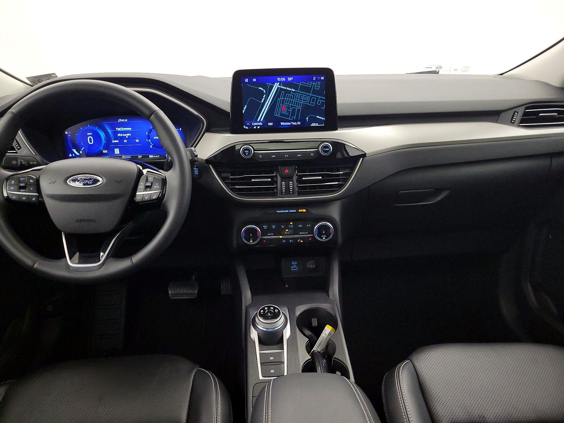 Thumbnail: 2022 Ford Escape - 9