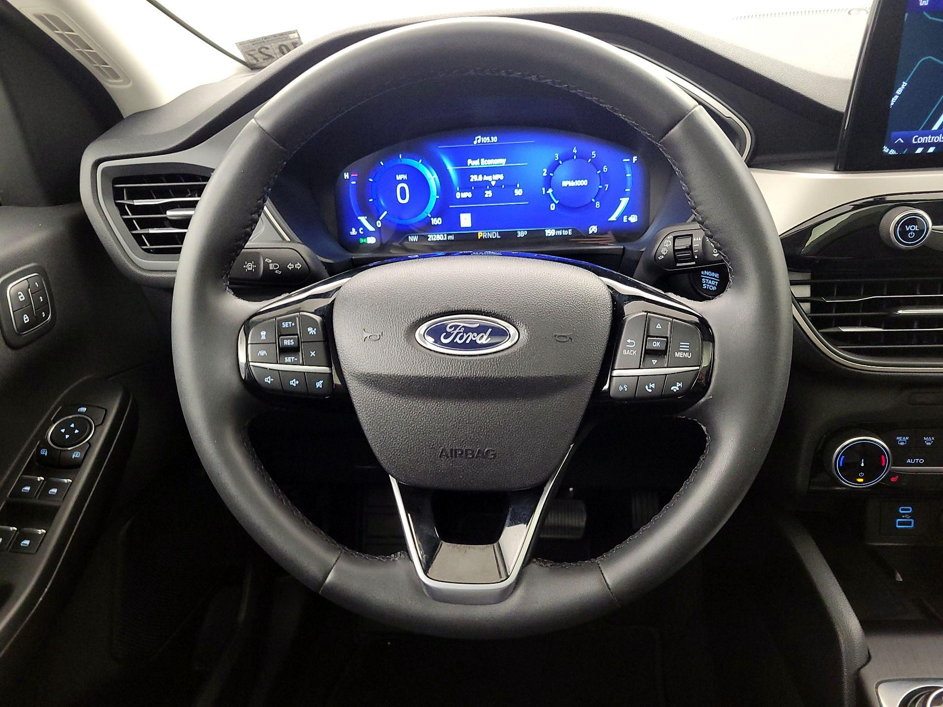 Thumbnail: 2022 Ford Escape - 10