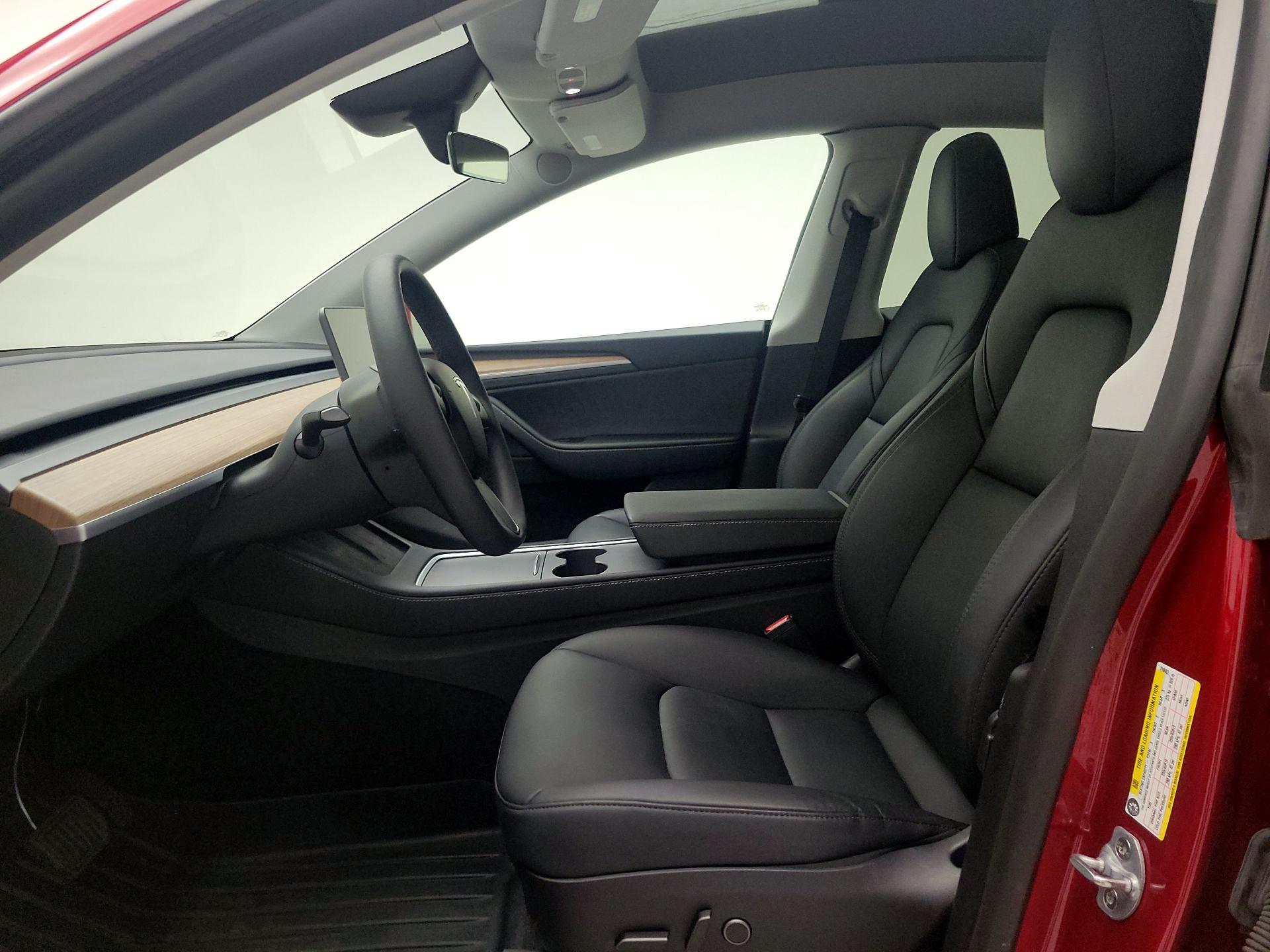 Thumbnail: 2024 Tesla Model Y - 9