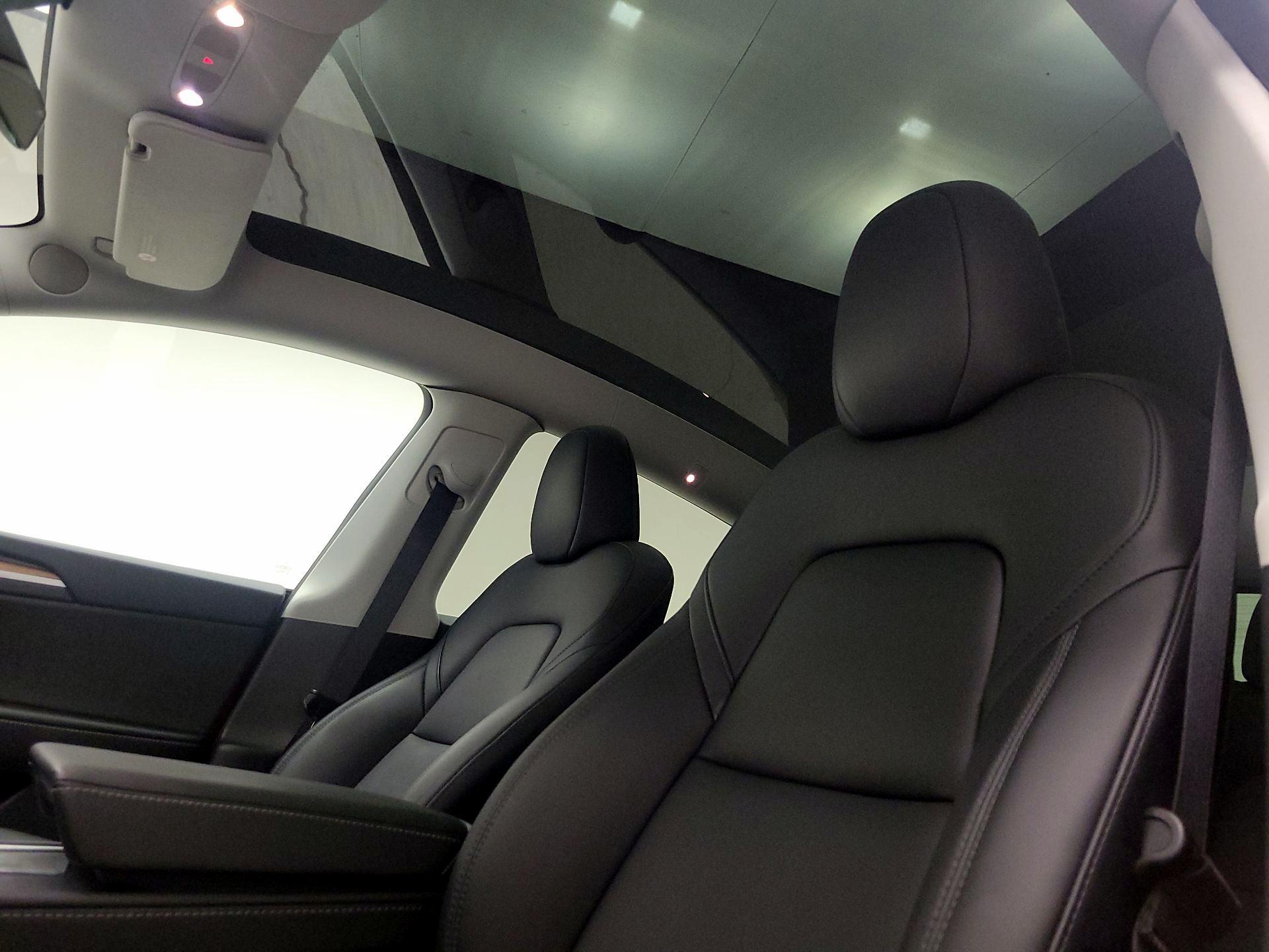 Thumbnail: 2024 Tesla Model Y - 16