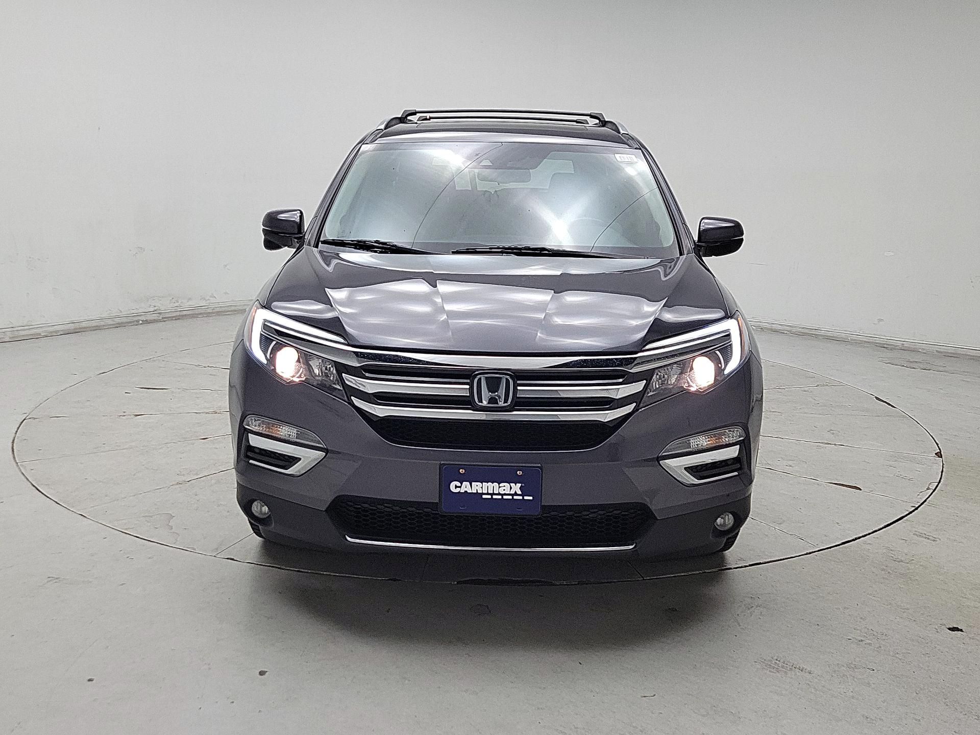 Thumbnail: 2018 Honda Pilot - 2