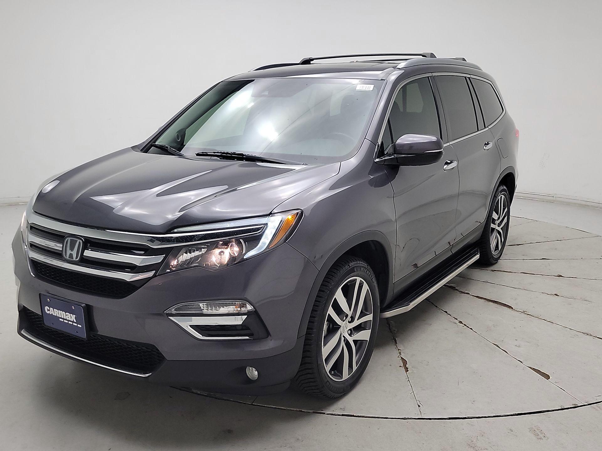 Thumbnail: 2018 Honda Pilot - 3