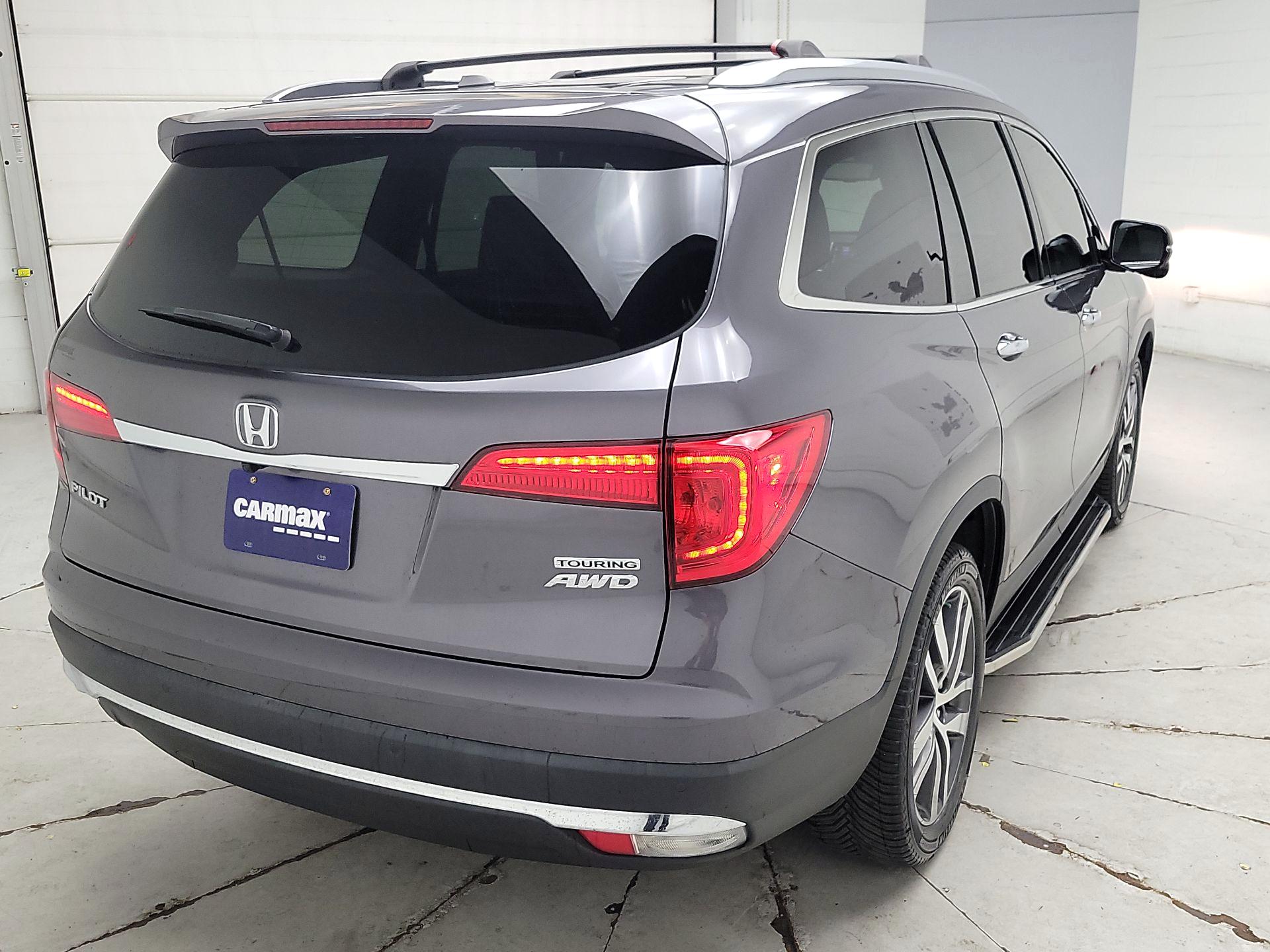 Thumbnail: 2018 Honda Pilot - 5