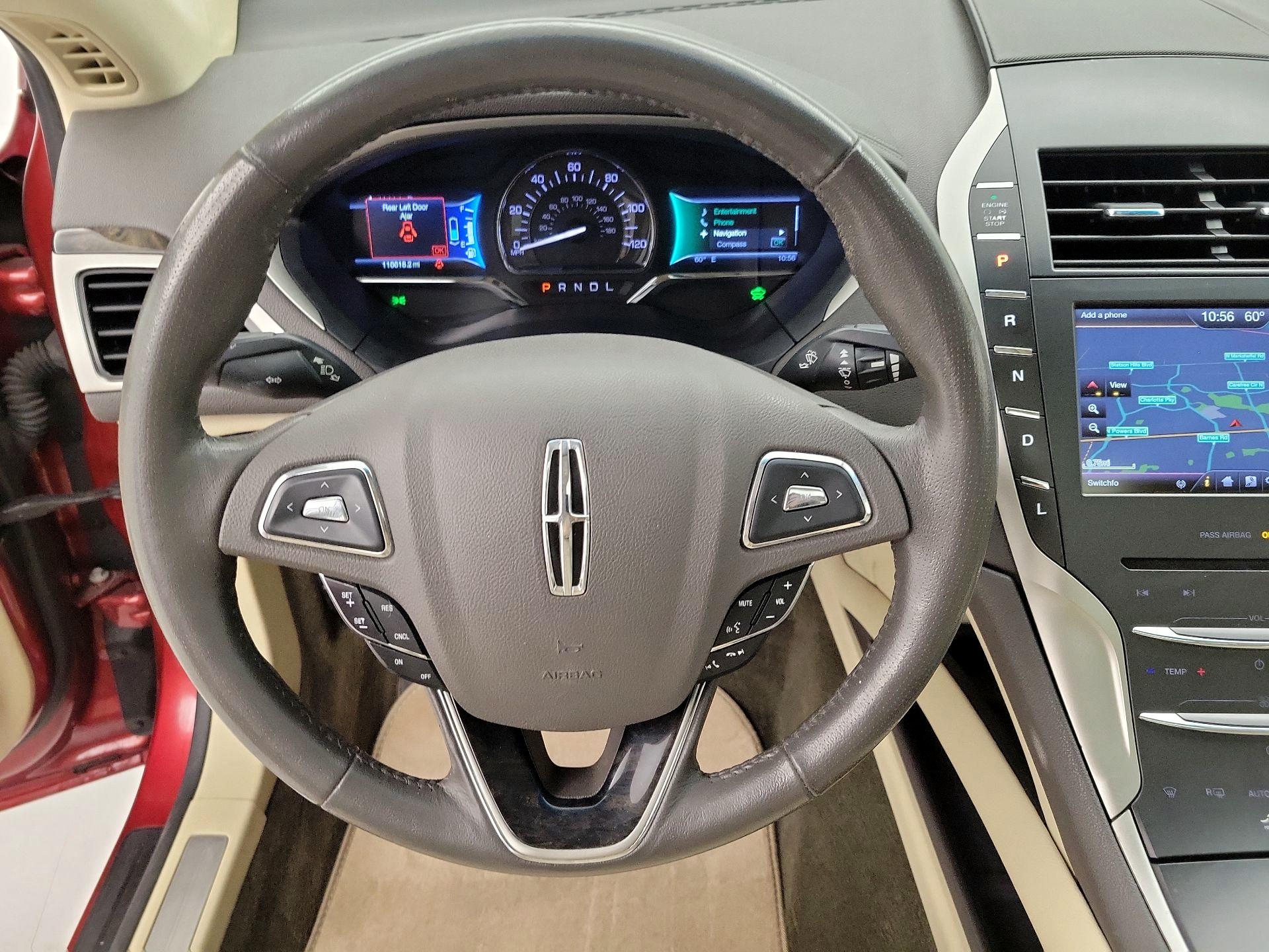 Thumbnail: 2014 Lincoln MKZ - 10