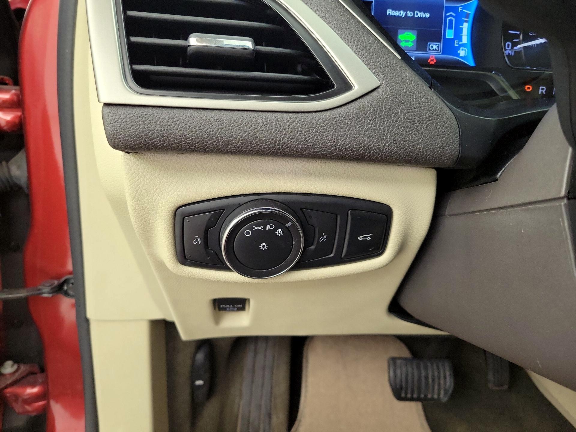 Thumbnail: 2014 Lincoln MKZ - 13