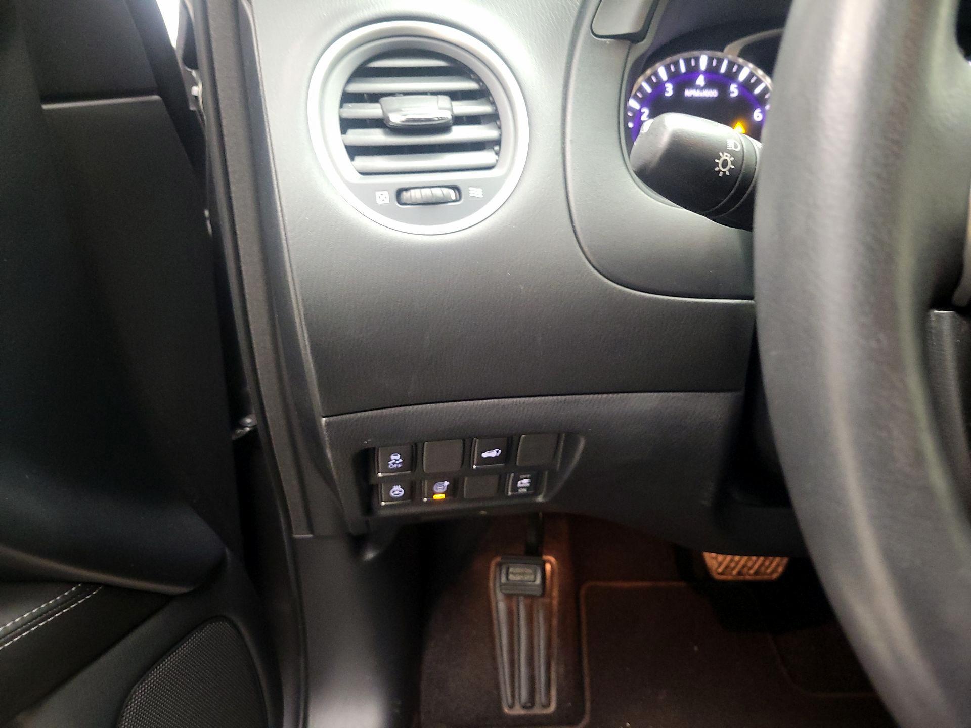 Thumbnail: 2020 INFINITI QX60 - 11