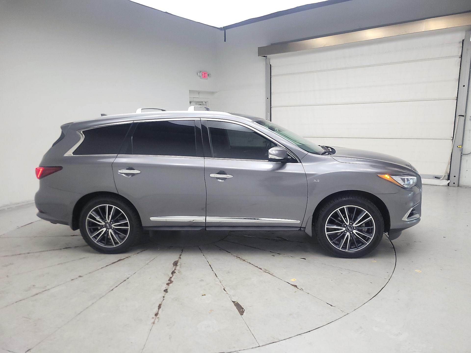 Thumbnail: 2020 INFINITI QX60 - 4