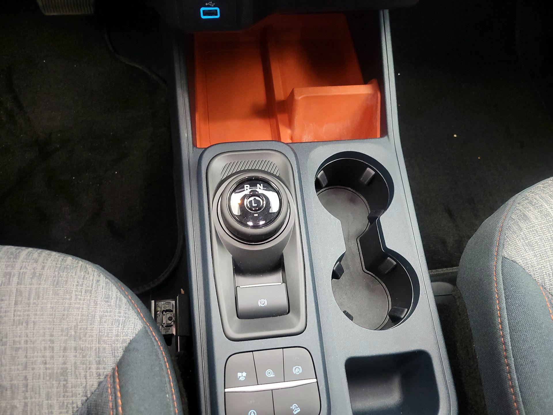 Thumbnail: 2022 Ford Maverick - 15