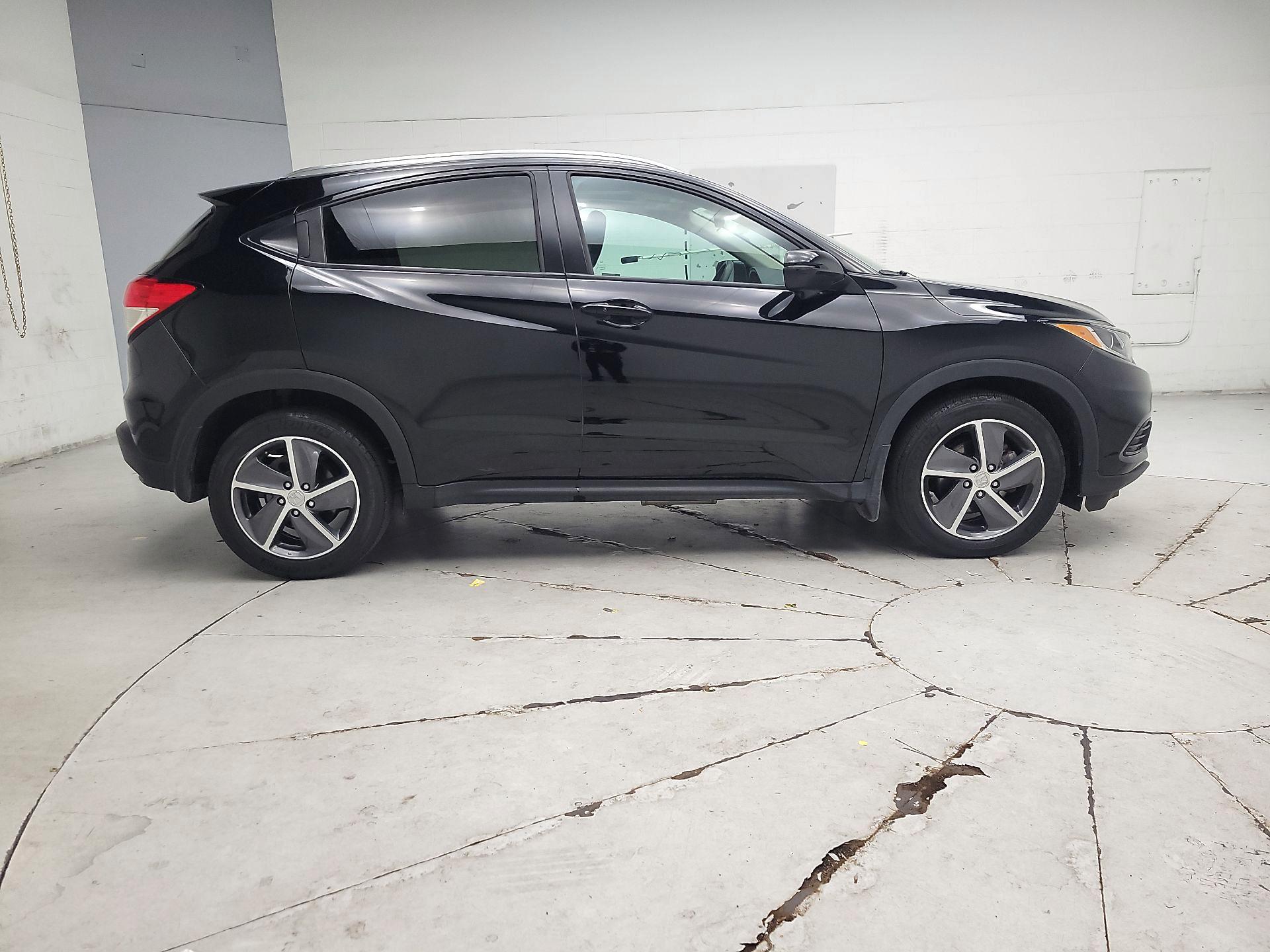 Thumbnail: 2022 Honda HR-V - 4