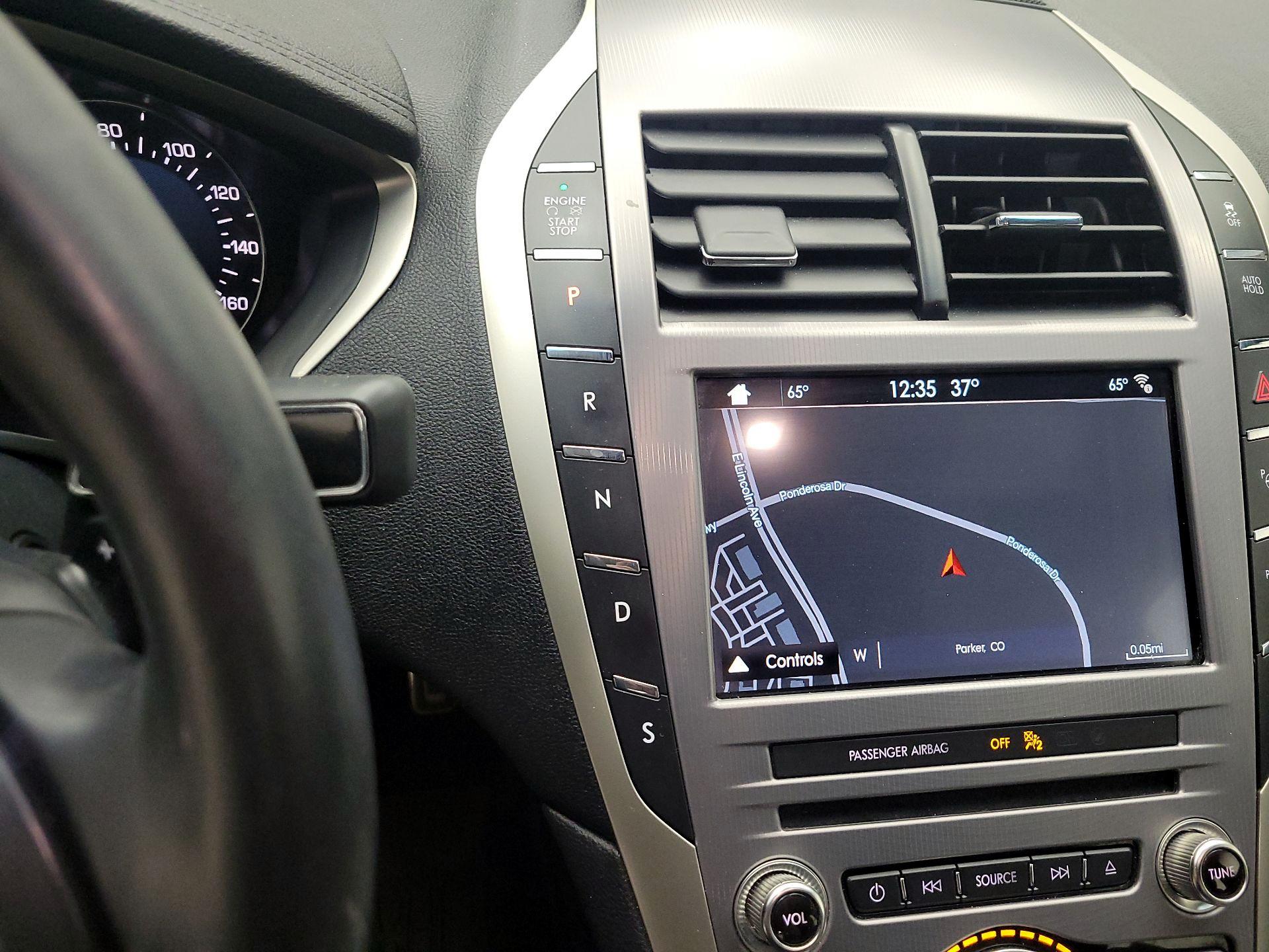 Thumbnail: 2017 Lincoln MKZ - 16