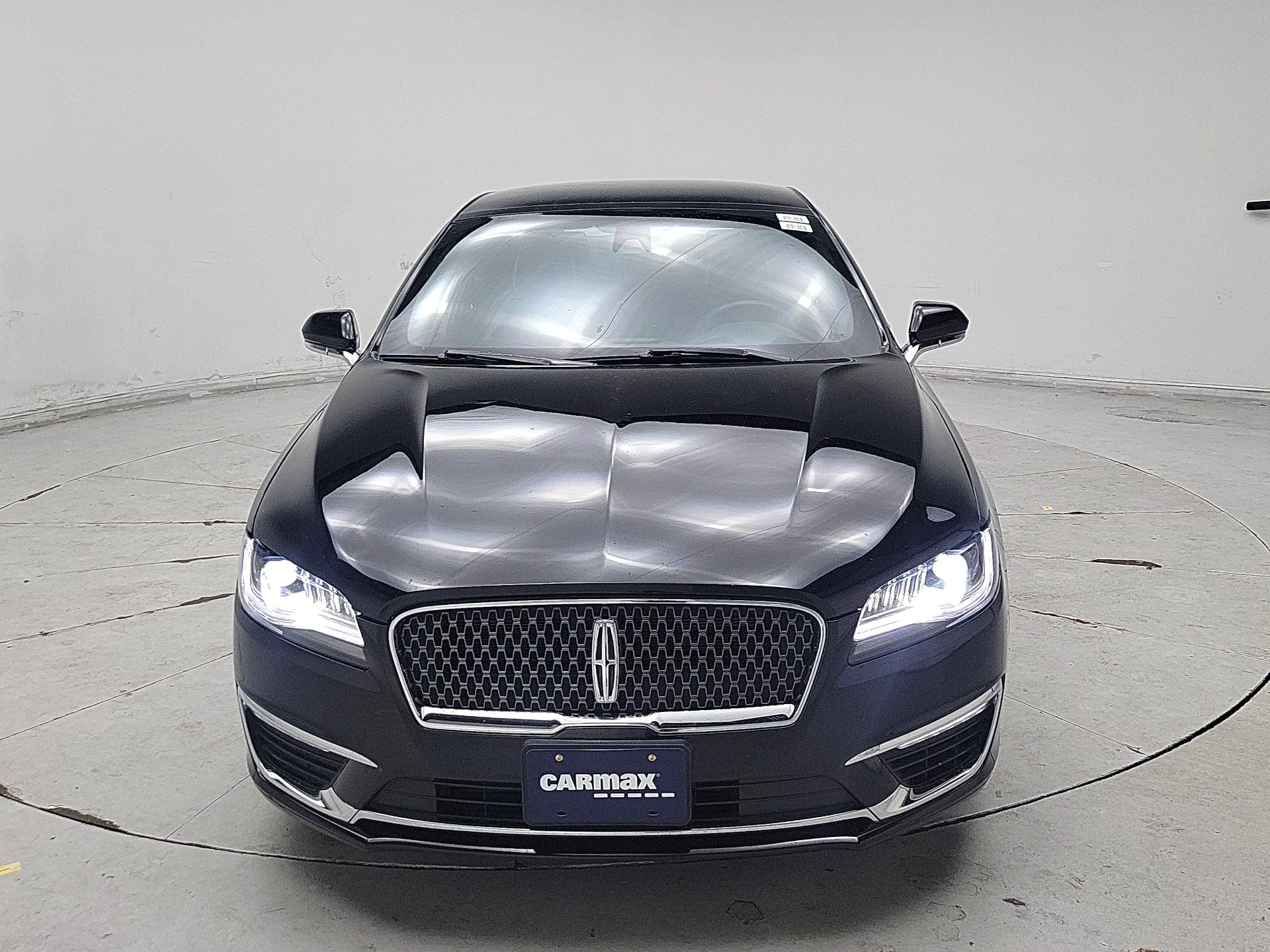 Thumbnail: 2017 Lincoln MKZ - 2