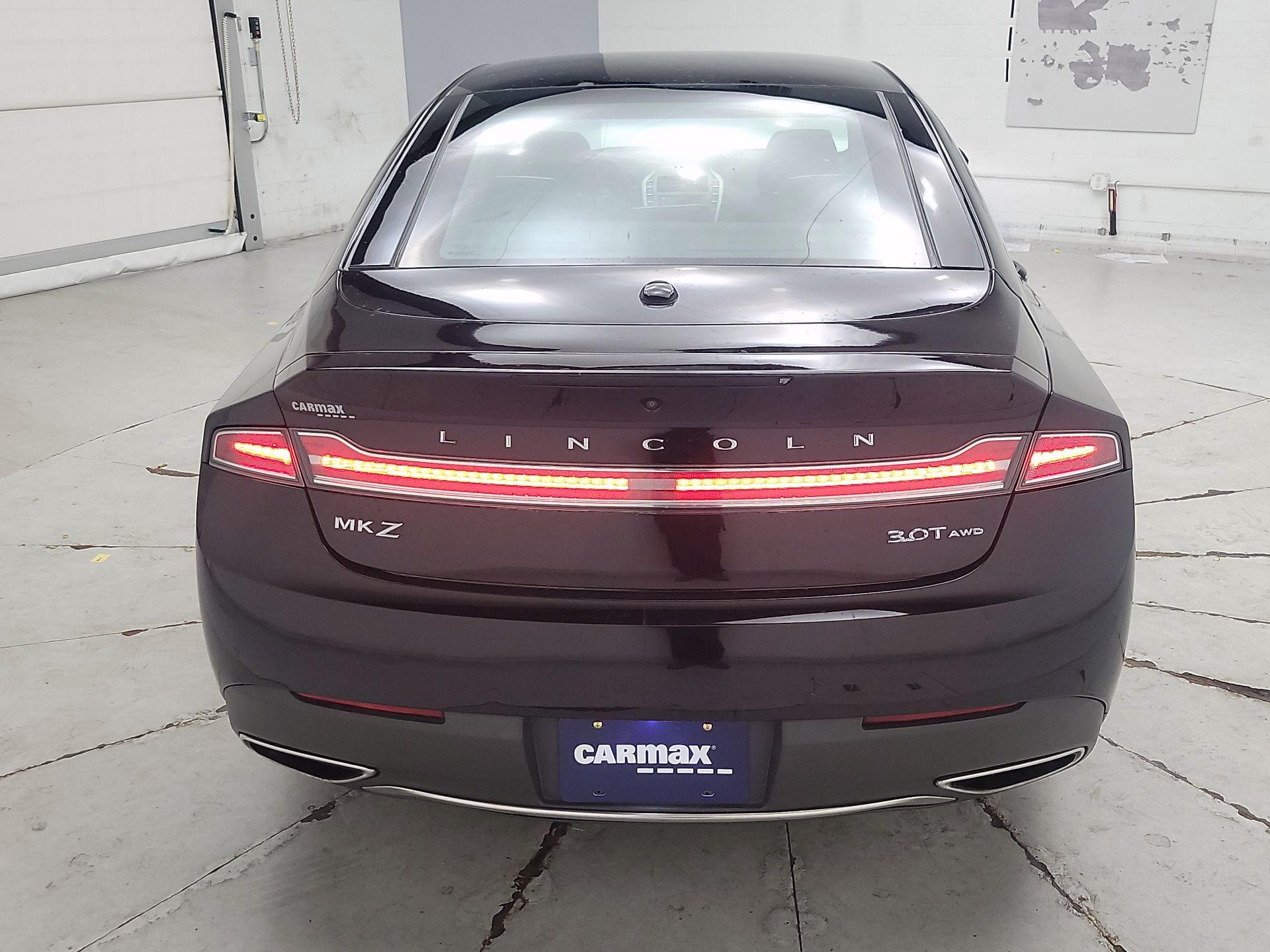 Thumbnail: 2017 Lincoln MKZ - 6