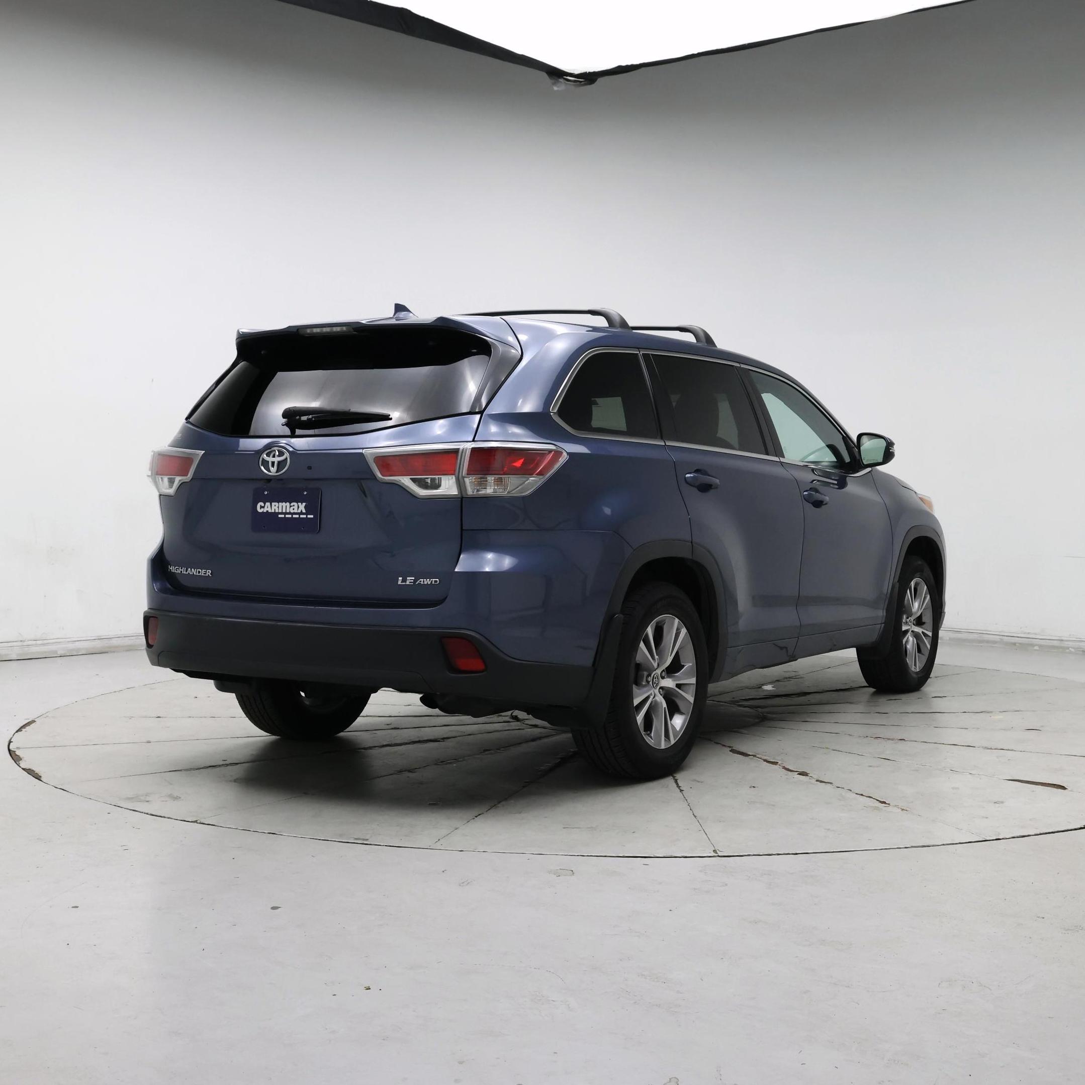 Thumbnail: 2016 Toyota Highlander - 8
