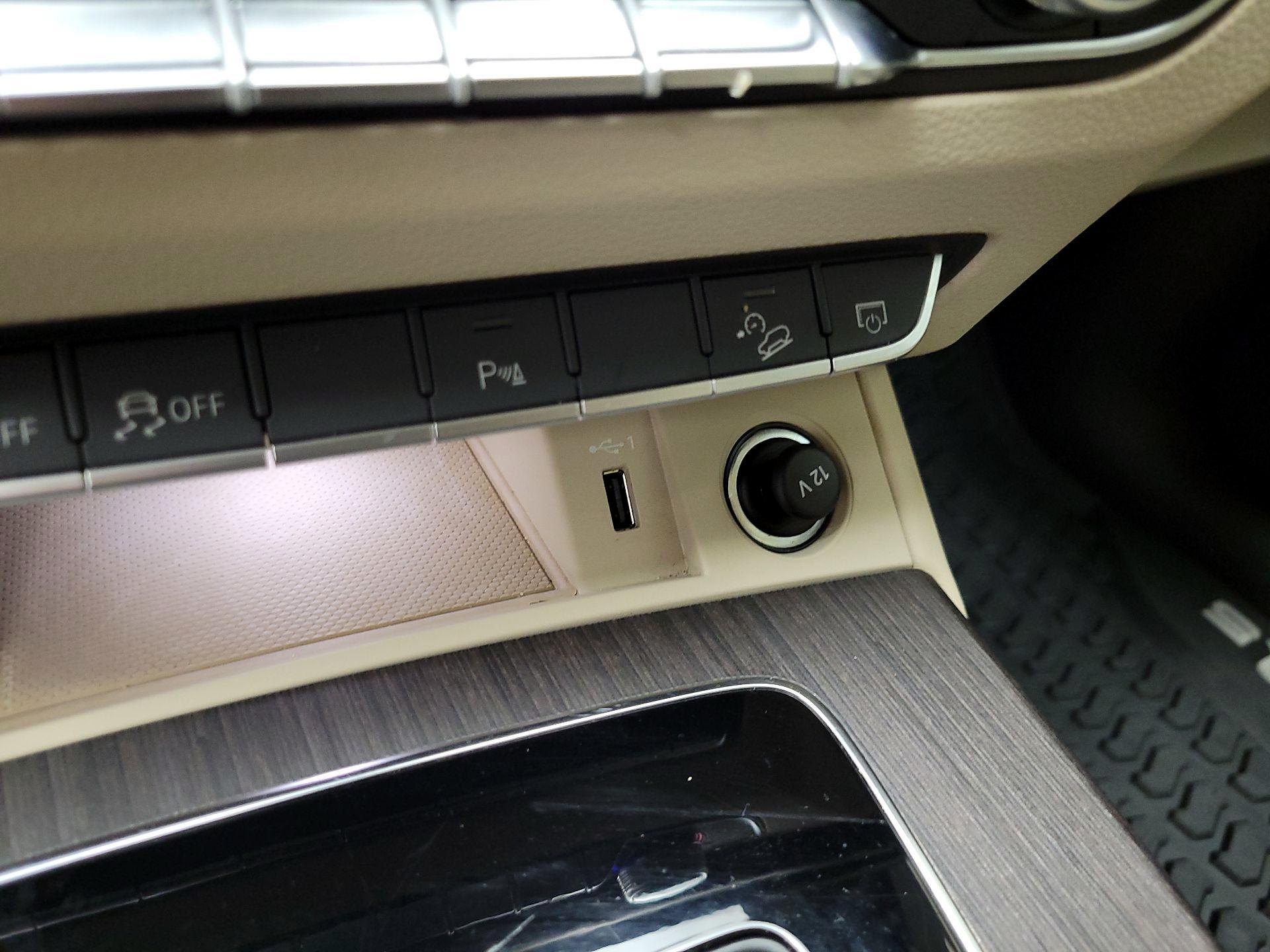 Thumbnail: 2024 Audi Q5 - 19