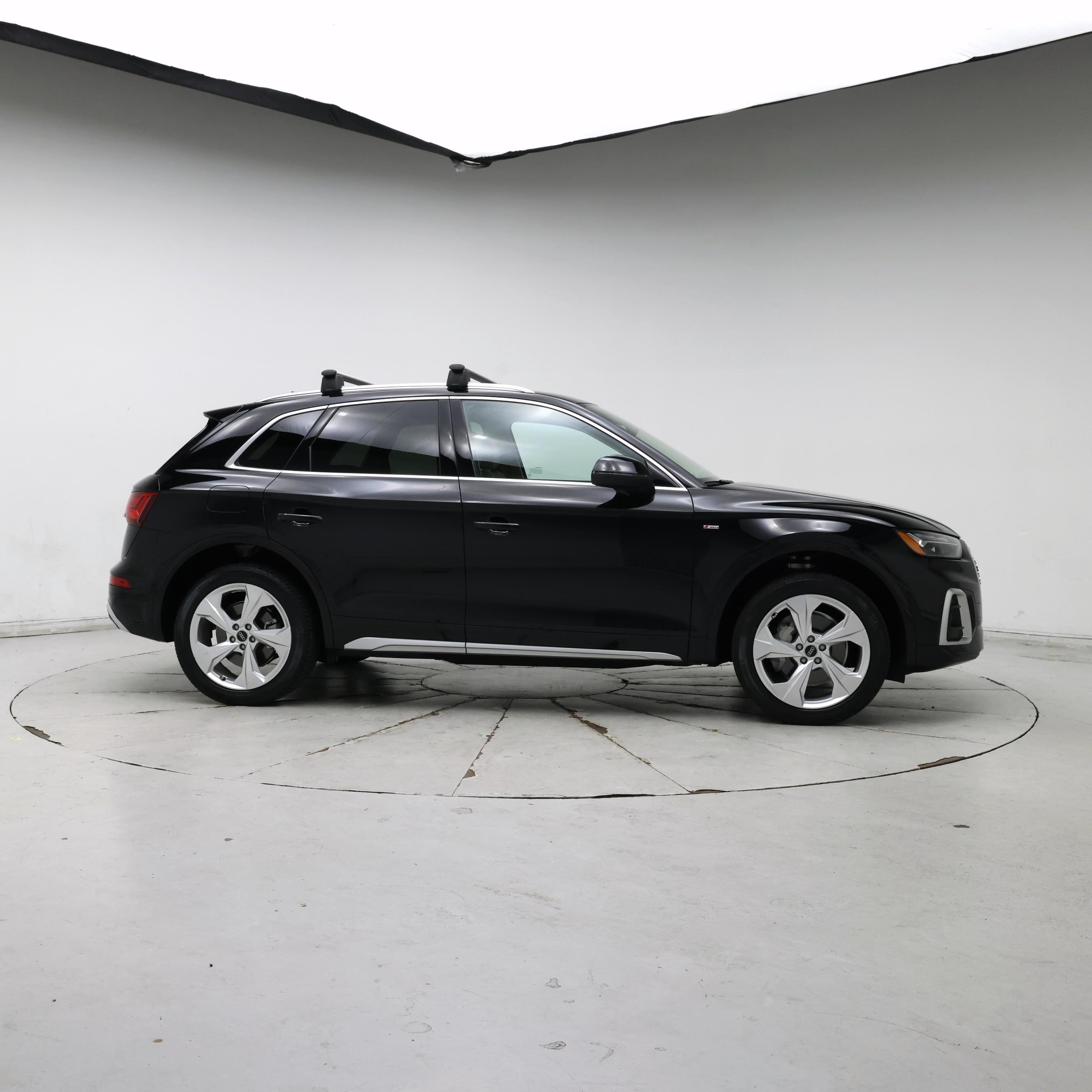 Thumbnail: 2024 Audi Q5 - 7