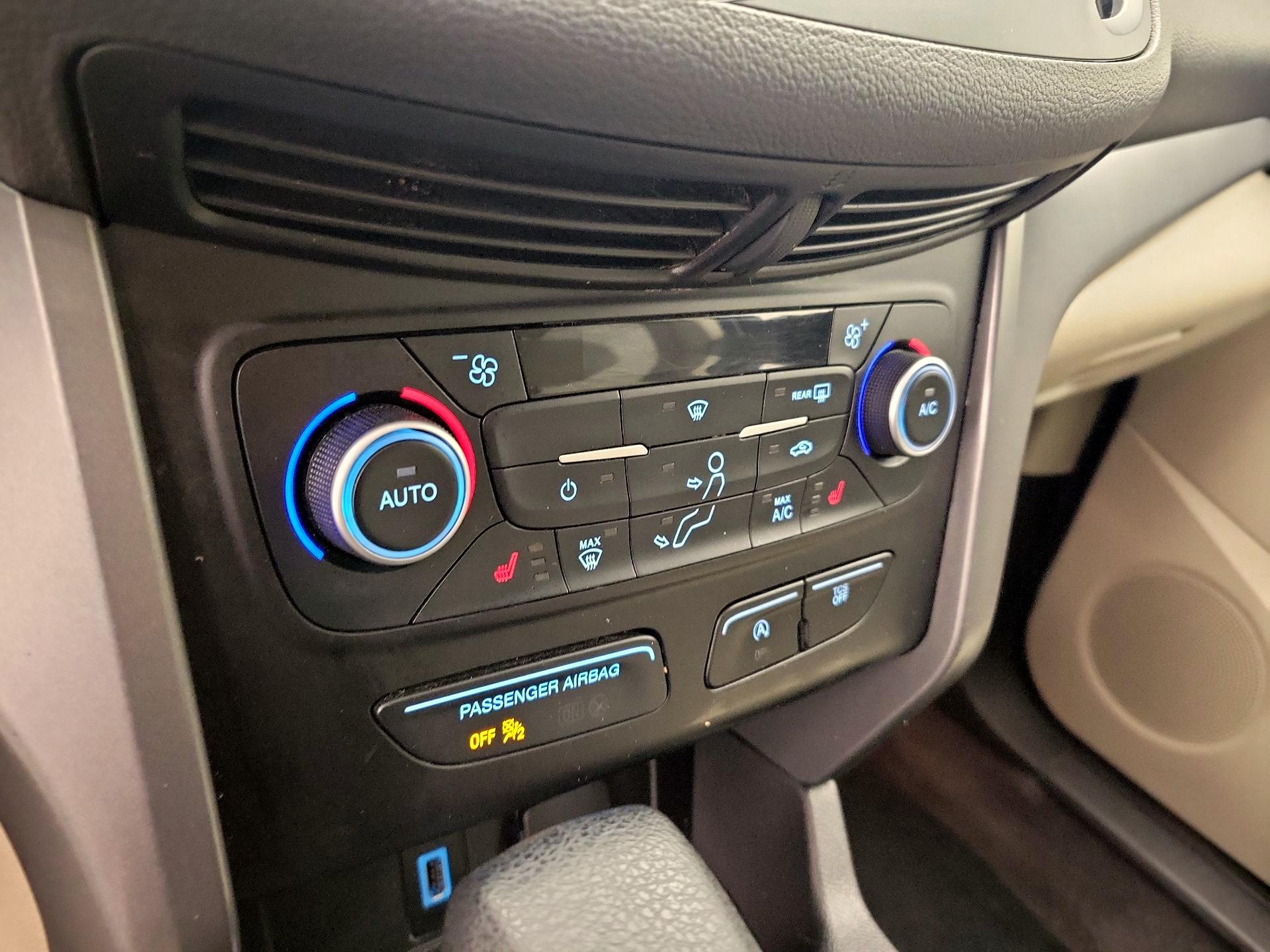 Thumbnail: 2018 Ford Escape - 16