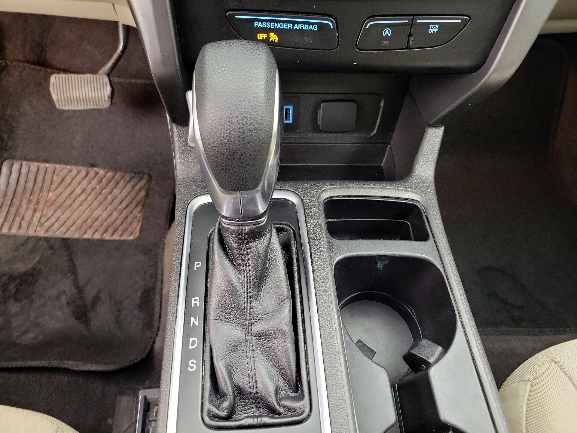 Thumbnail: 2018 Ford Escape - 17