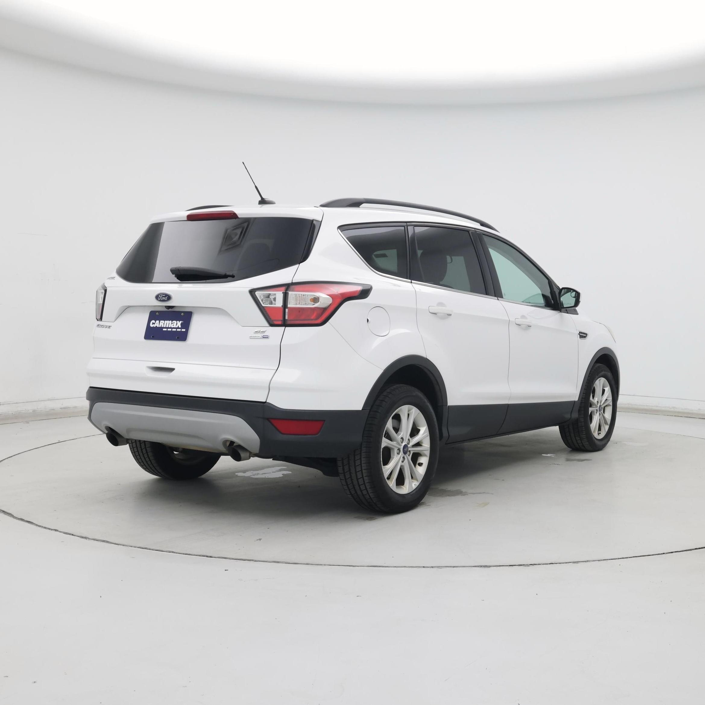 Thumbnail: 2018 Ford Escape - 8