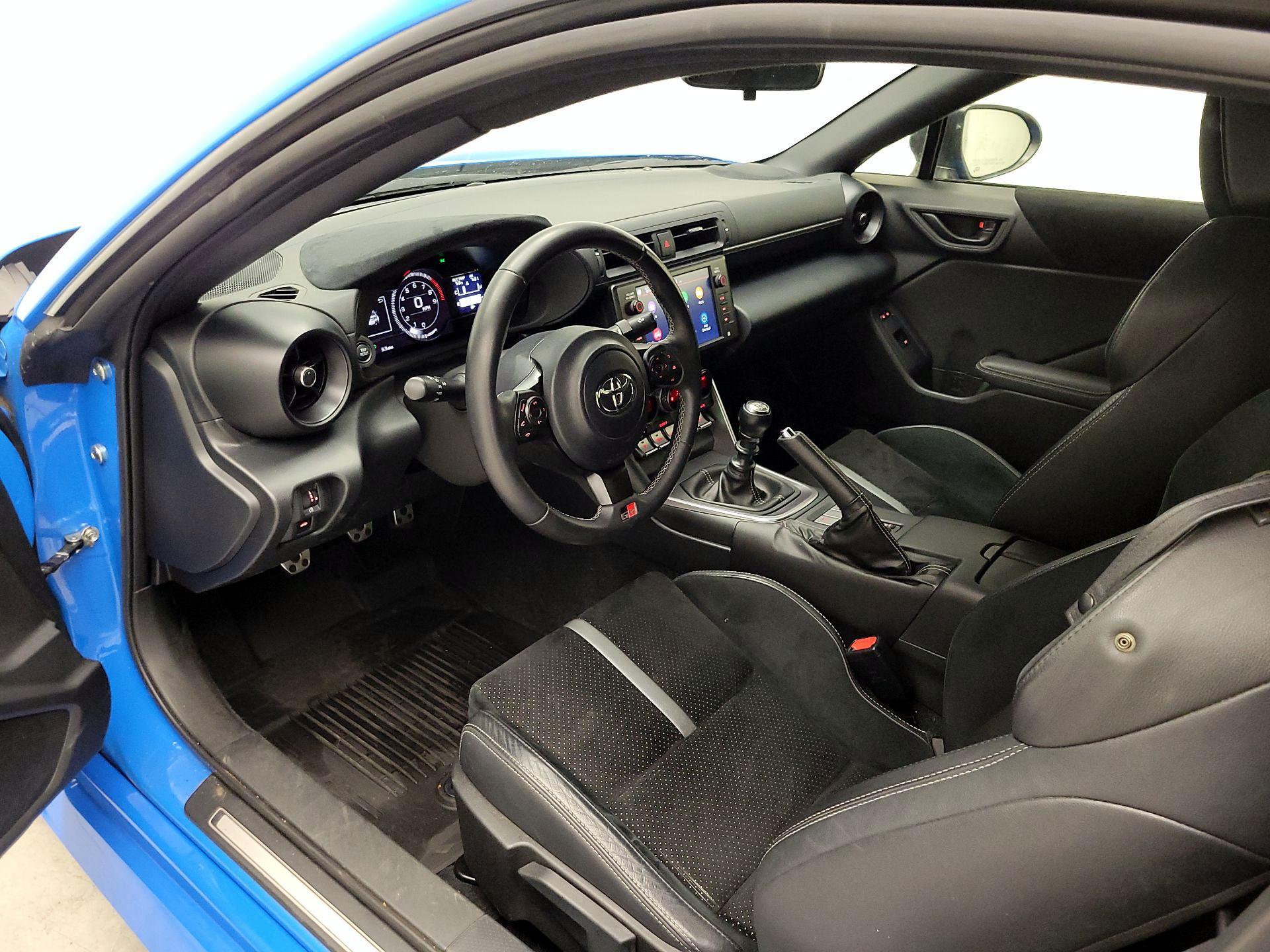 Thumbnail: 2024 Toyota GR86 - 11