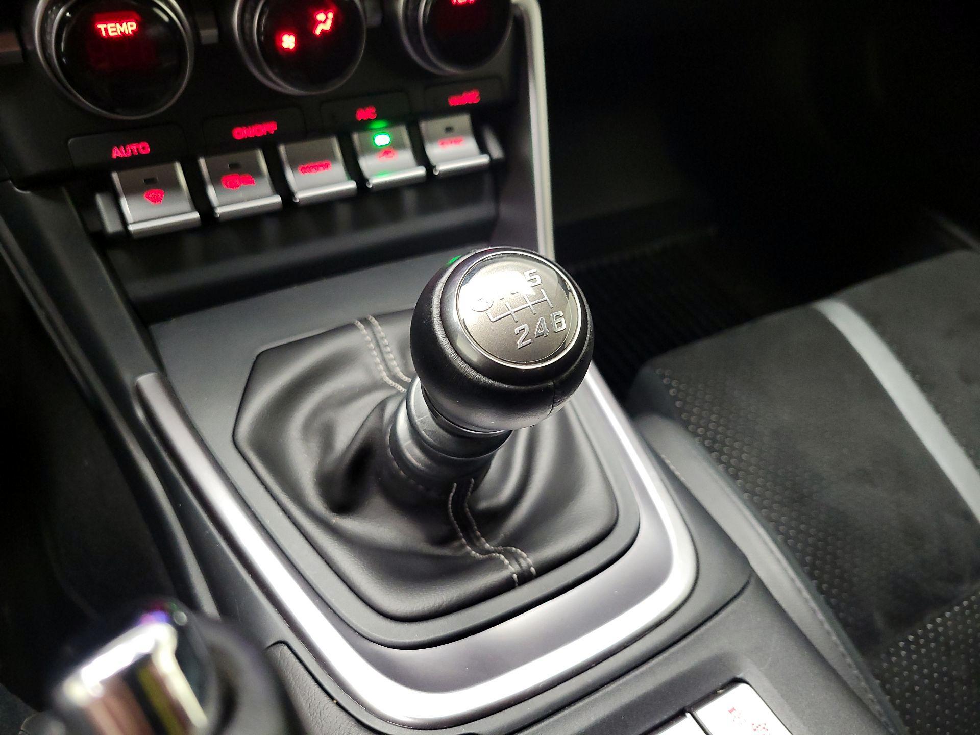 Thumbnail: 2024 Toyota GR86 - 17