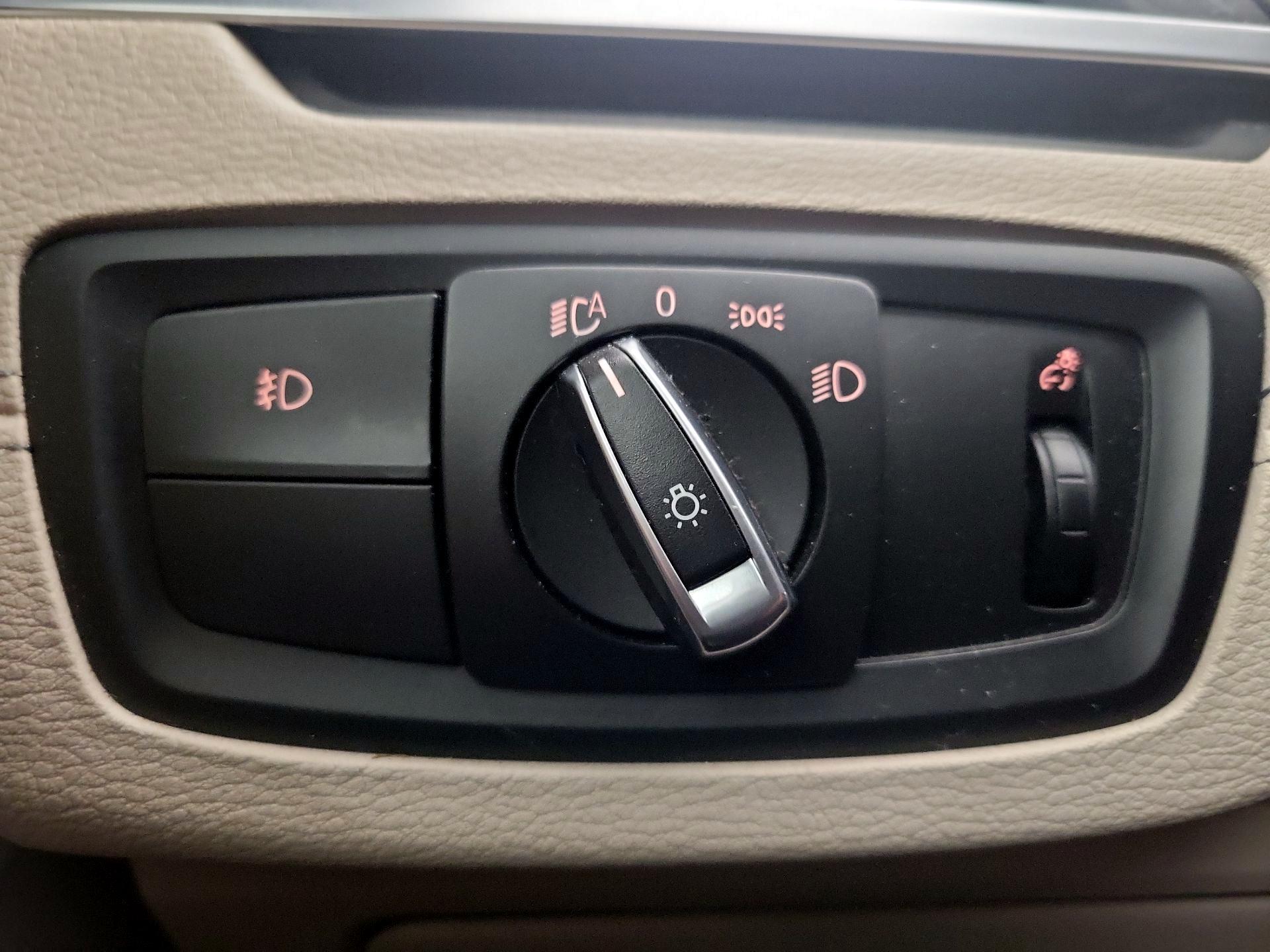 Thumbnail: 2018 BMW X2 - 13