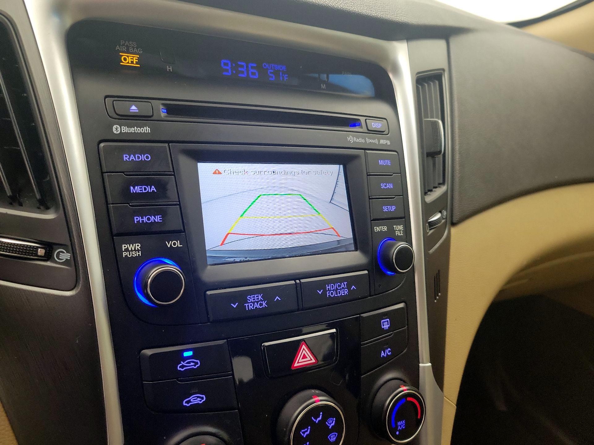 Thumbnail: 2014 Hyundai Sonata - 14