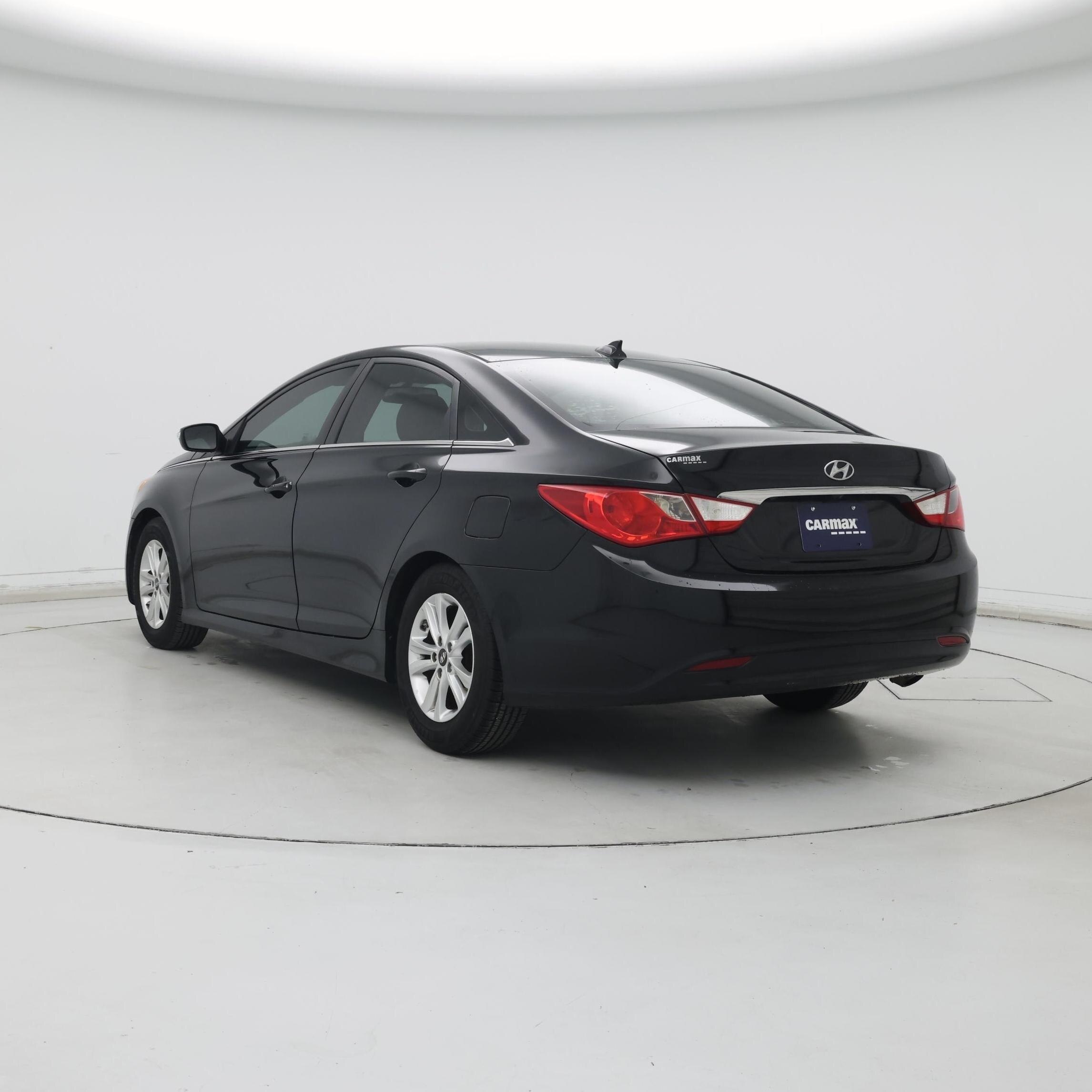 Thumbnail: 2014 Hyundai Sonata - 2