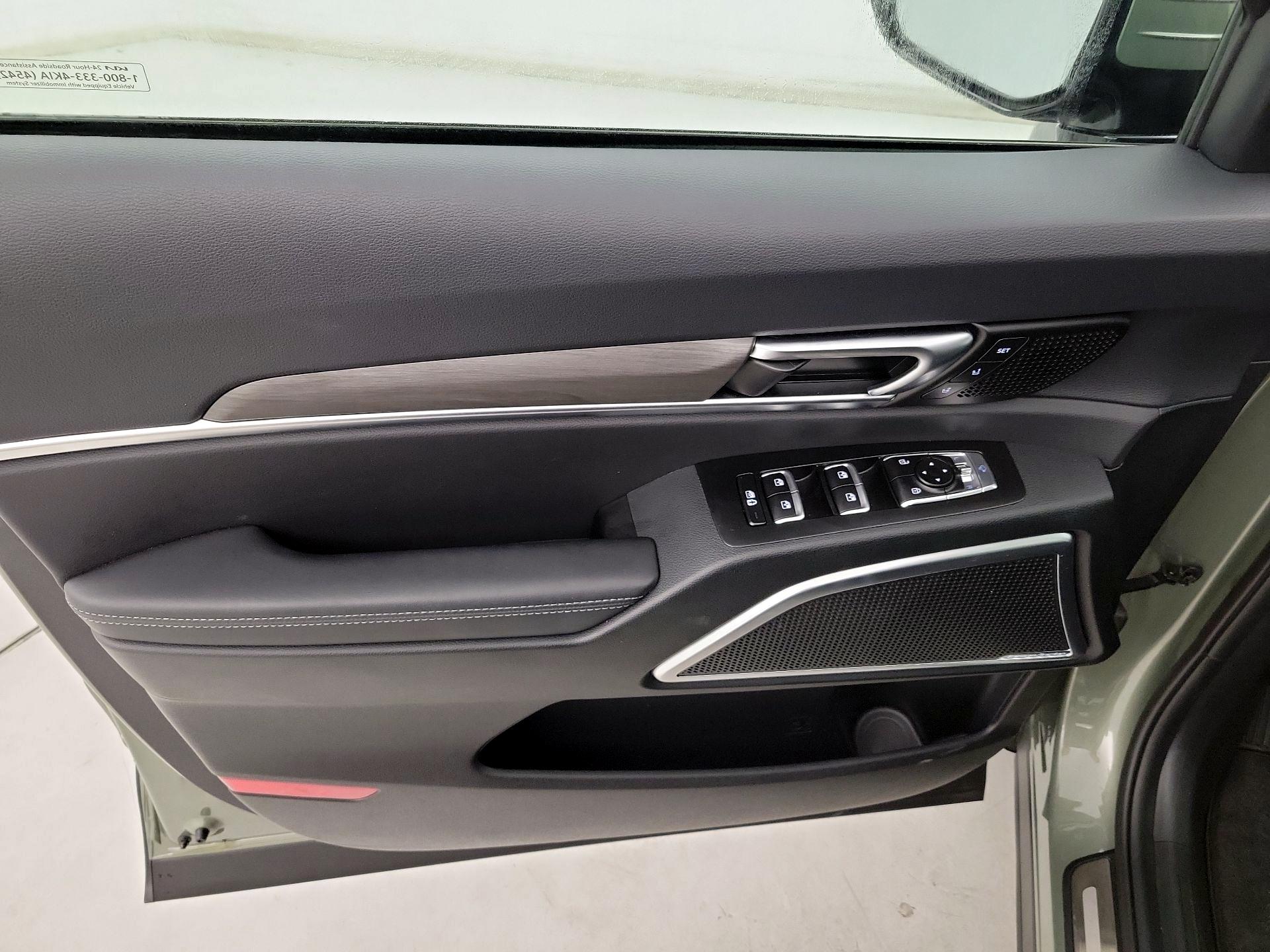 Thumbnail: 2025 Kia Telluride - 12