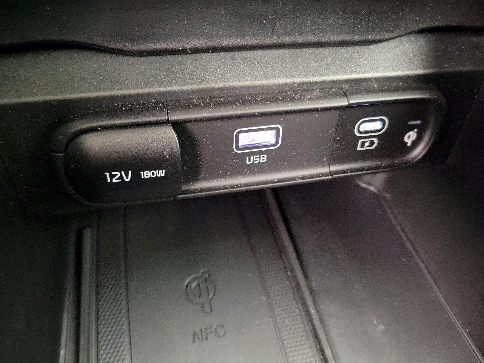 Thumbnail: 2025 Kia Telluride - 19