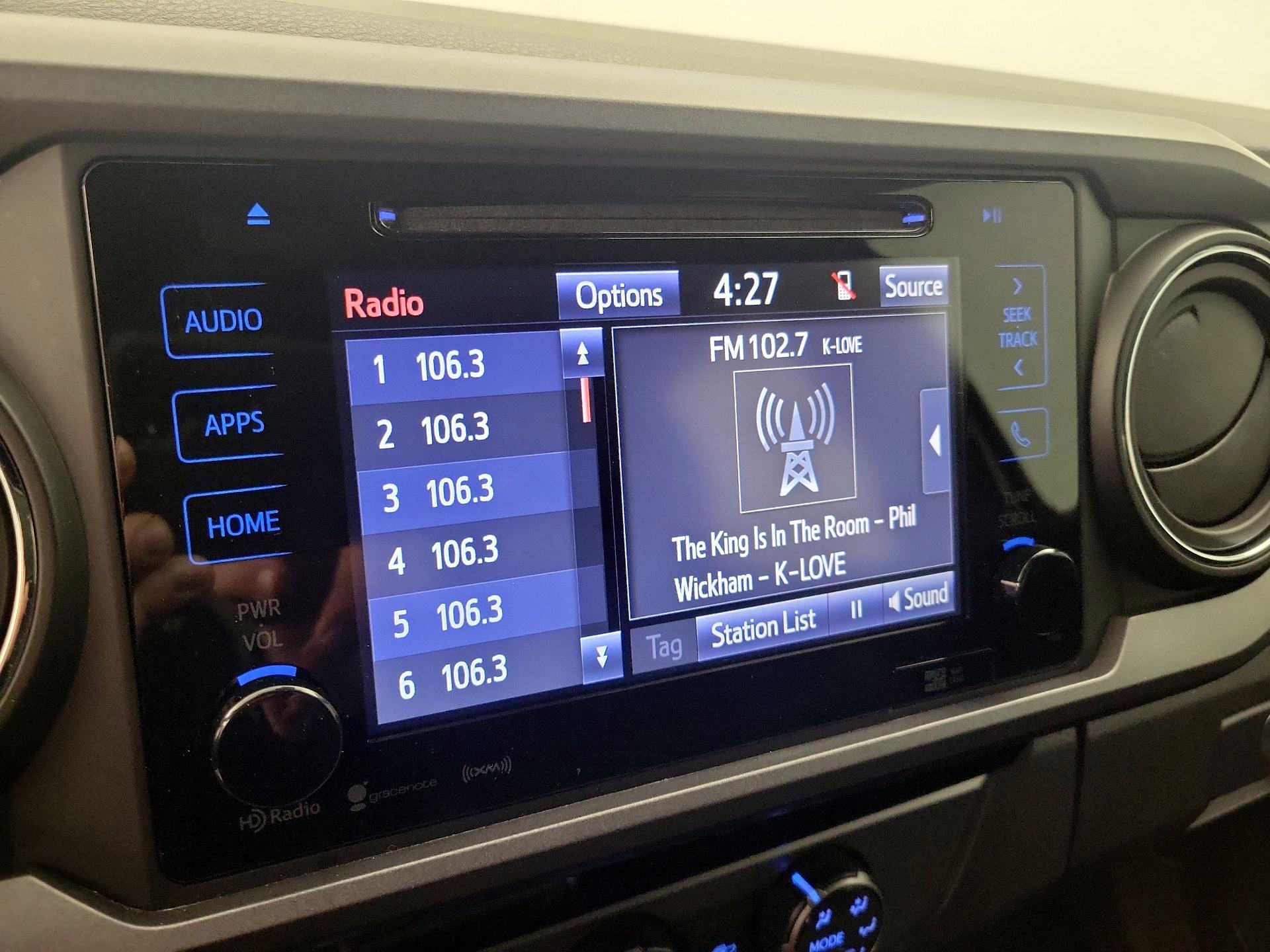 Thumbnail: 2018 Toyota Tacoma - 16