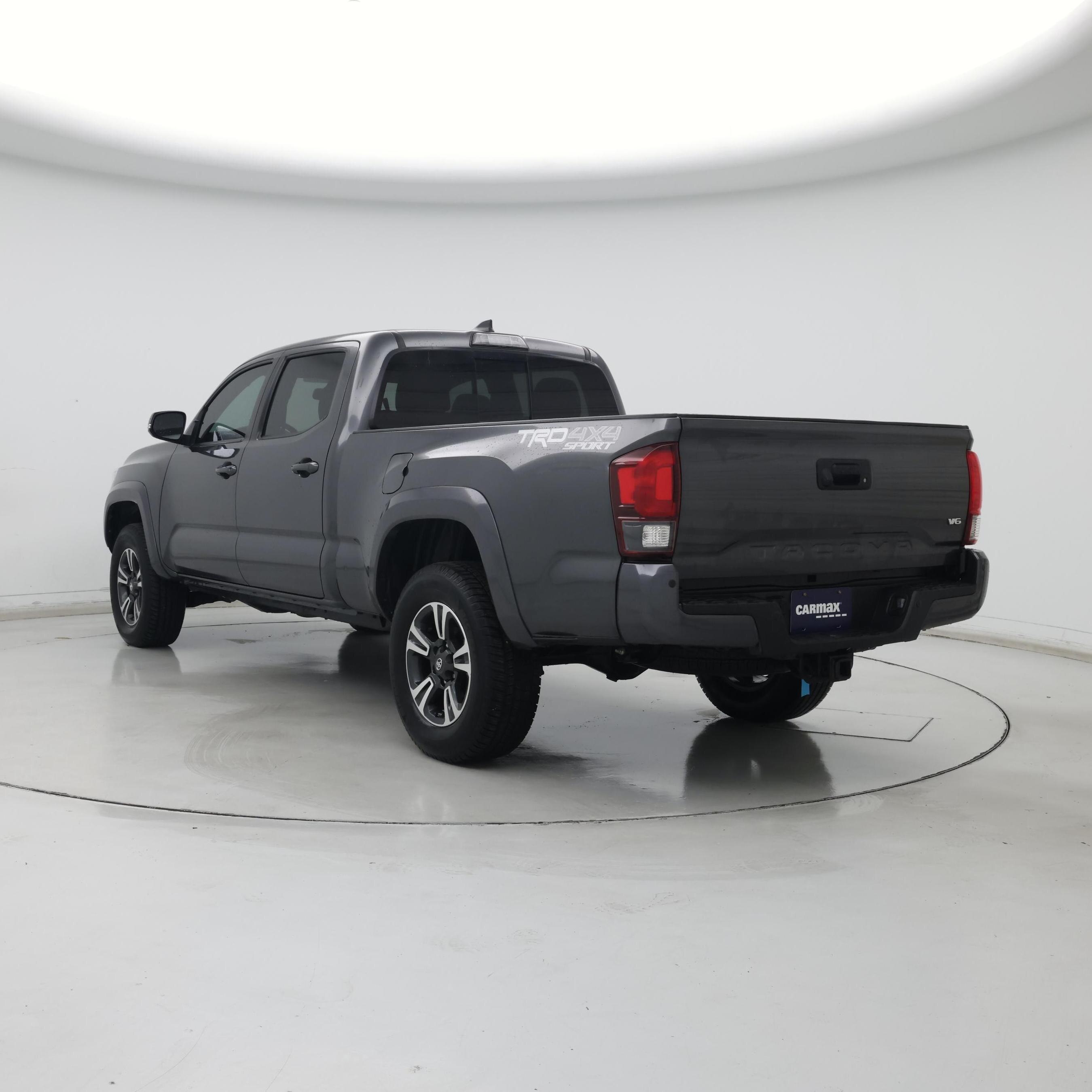 Thumbnail: 2018 Toyota Tacoma - 2