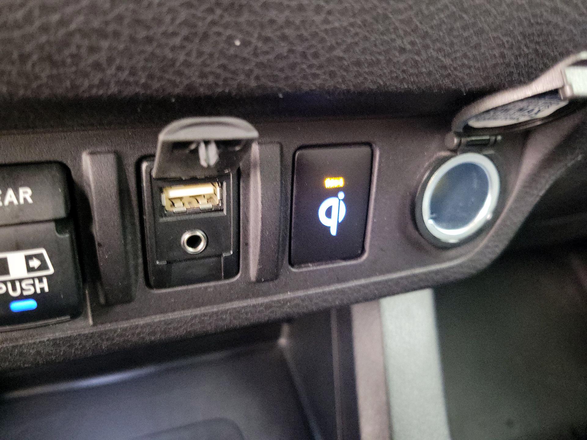 Thumbnail: 2018 Toyota Tacoma - 19