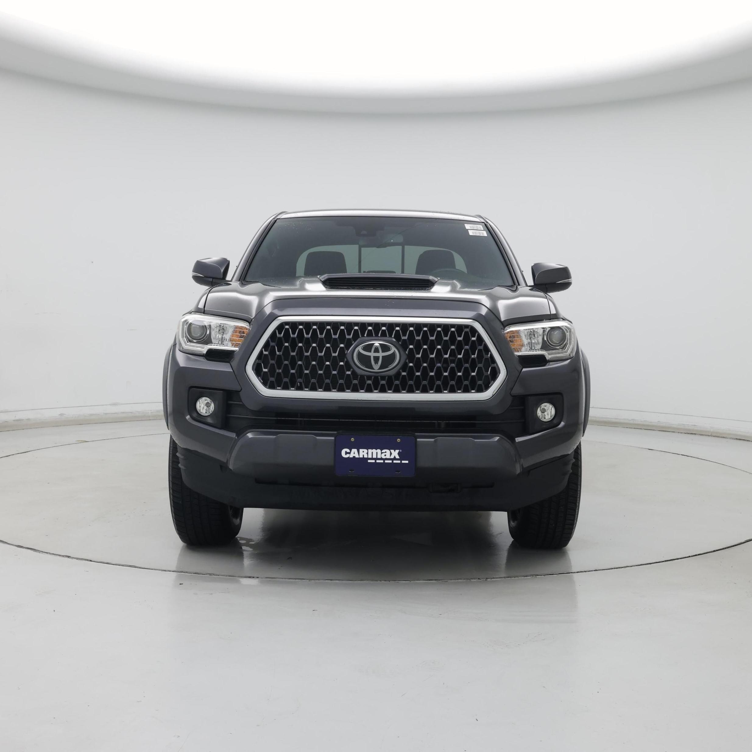 Thumbnail: 2018 Toyota Tacoma - 5
