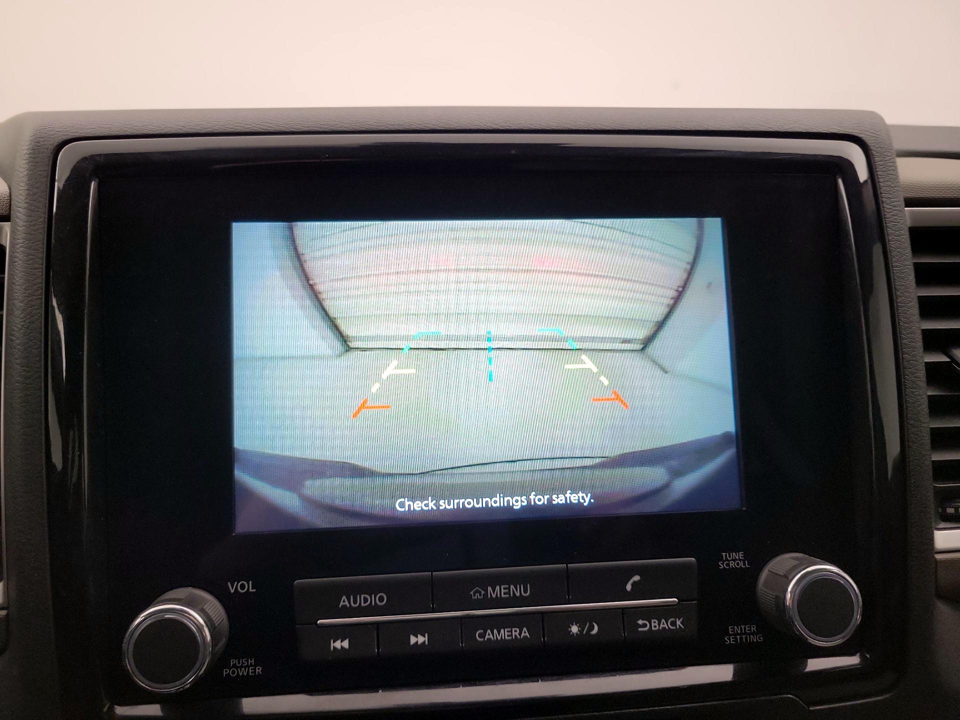 Thumbnail: 2022 Nissan Frontier - 14