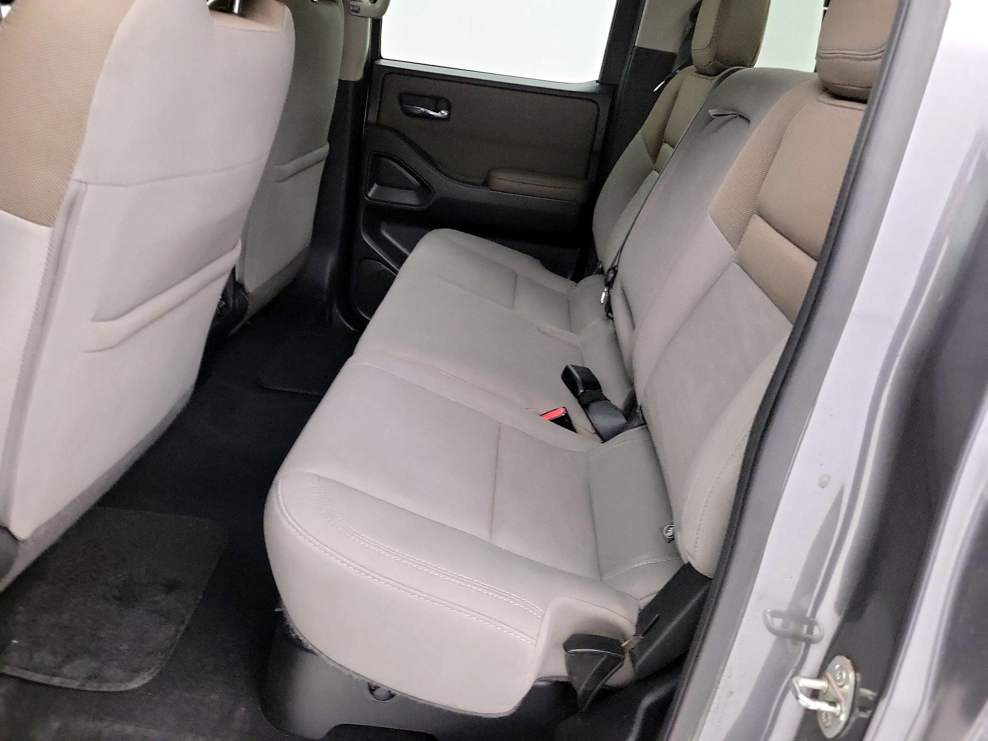 Thumbnail: 2022 Nissan Frontier - 19