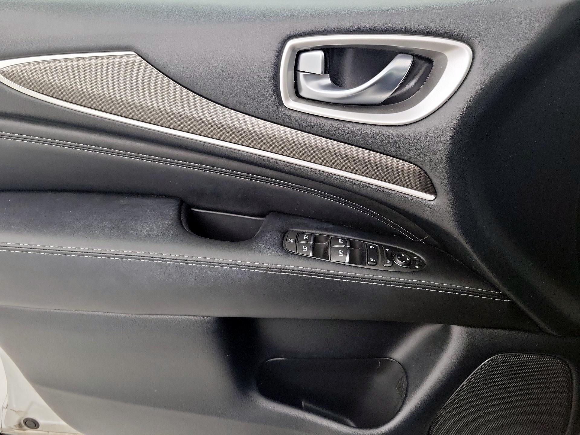 Thumbnail: 2020 INFINITI QX60 - 12