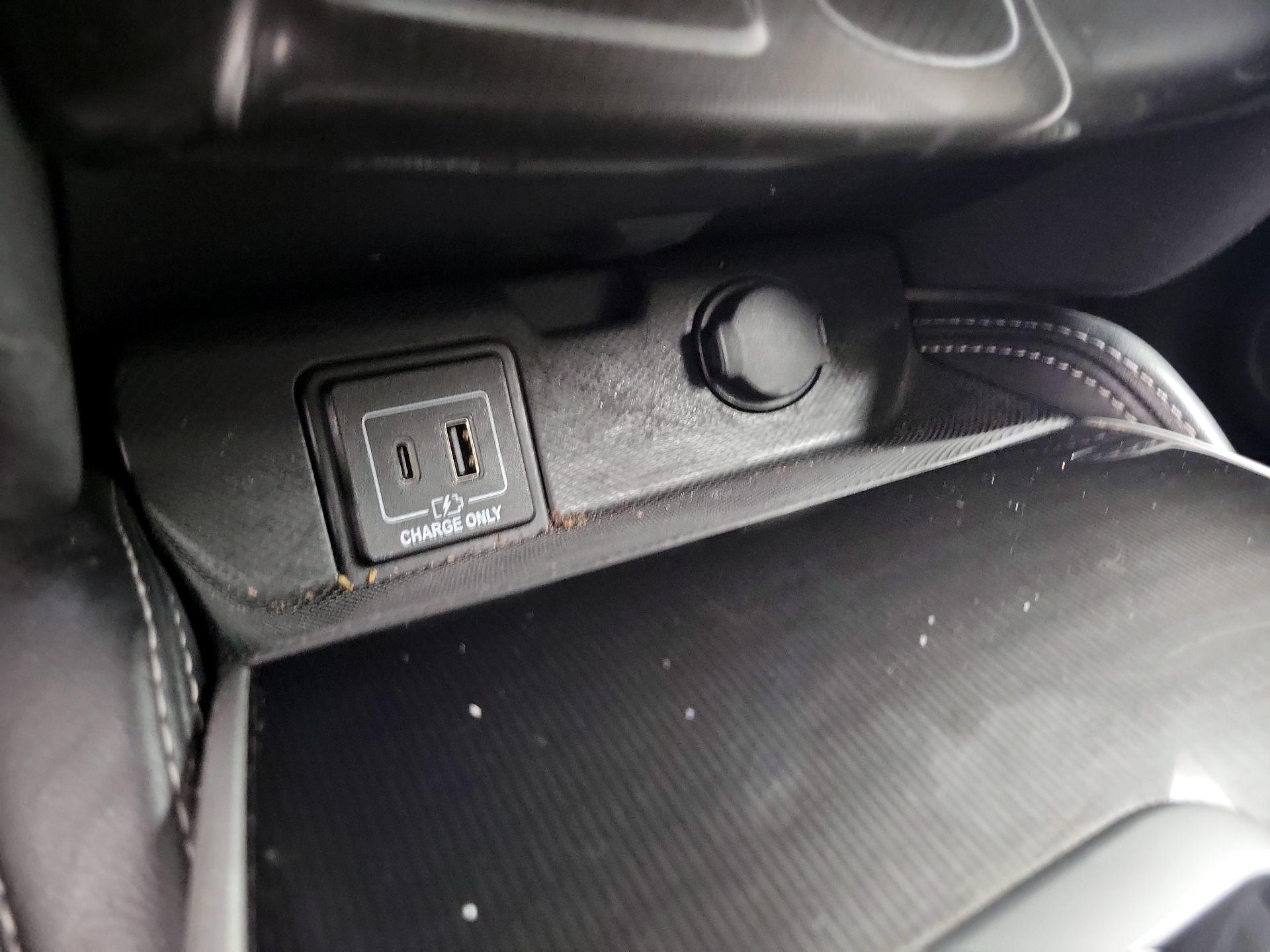 Thumbnail: 2020 INFINITI QX60 - 18