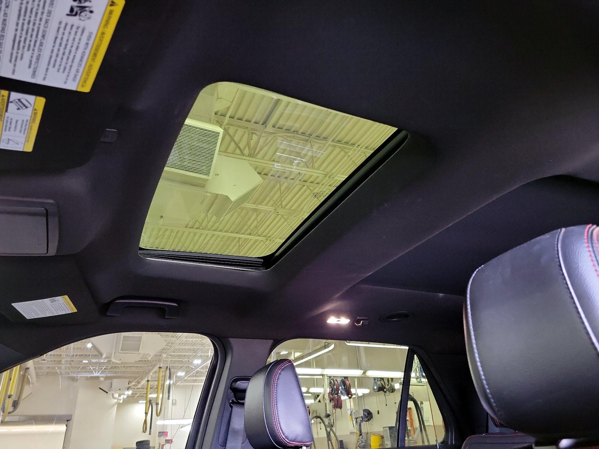 Thumbnail: 2019 Ford Explorer - 18