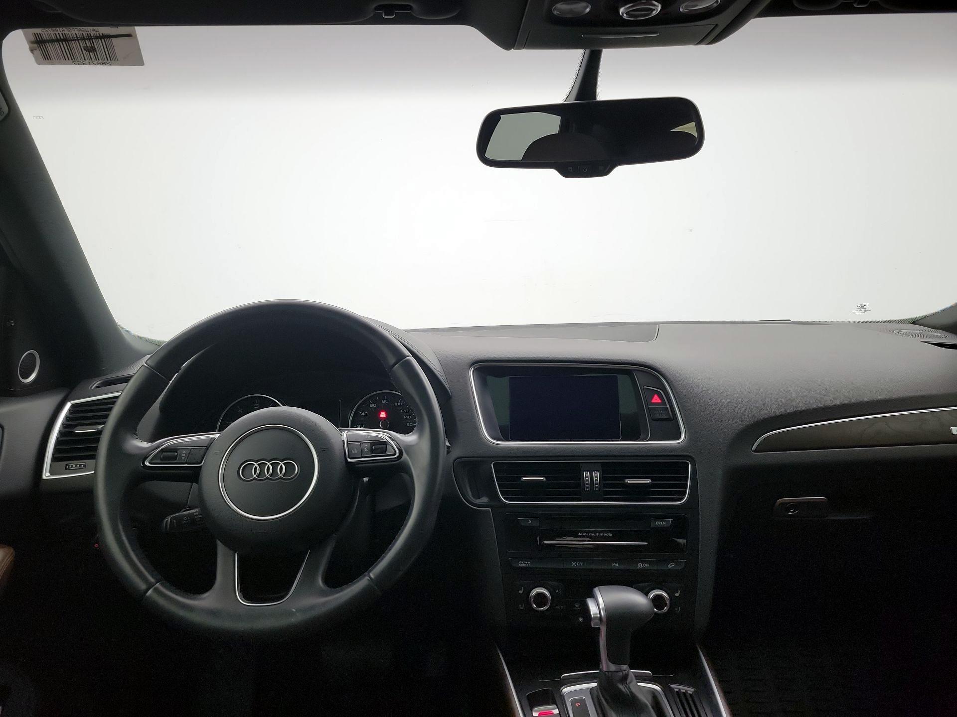 Thumbnail: 2015 Audi Q5 - 9