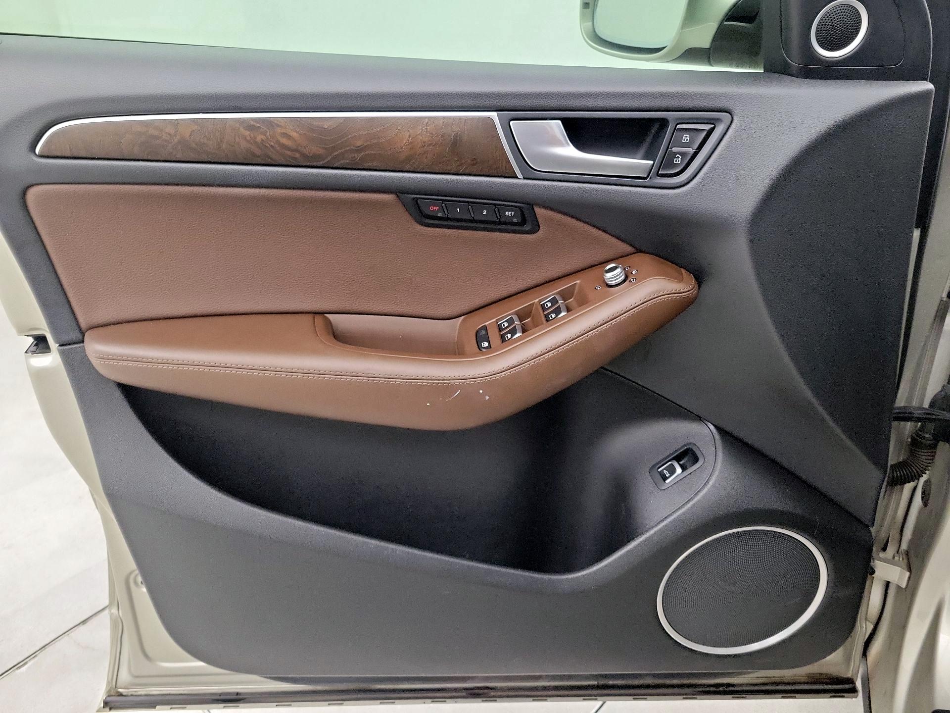 Thumbnail: 2015 Audi Q5 - 12