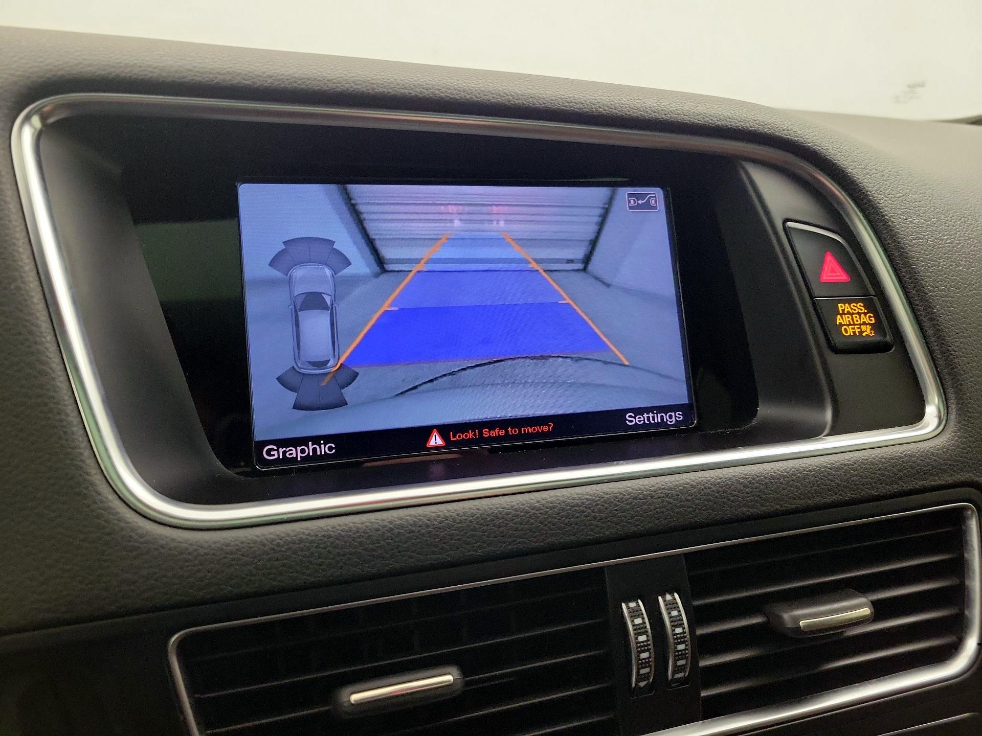 Thumbnail: 2015 Audi Q5 - 15