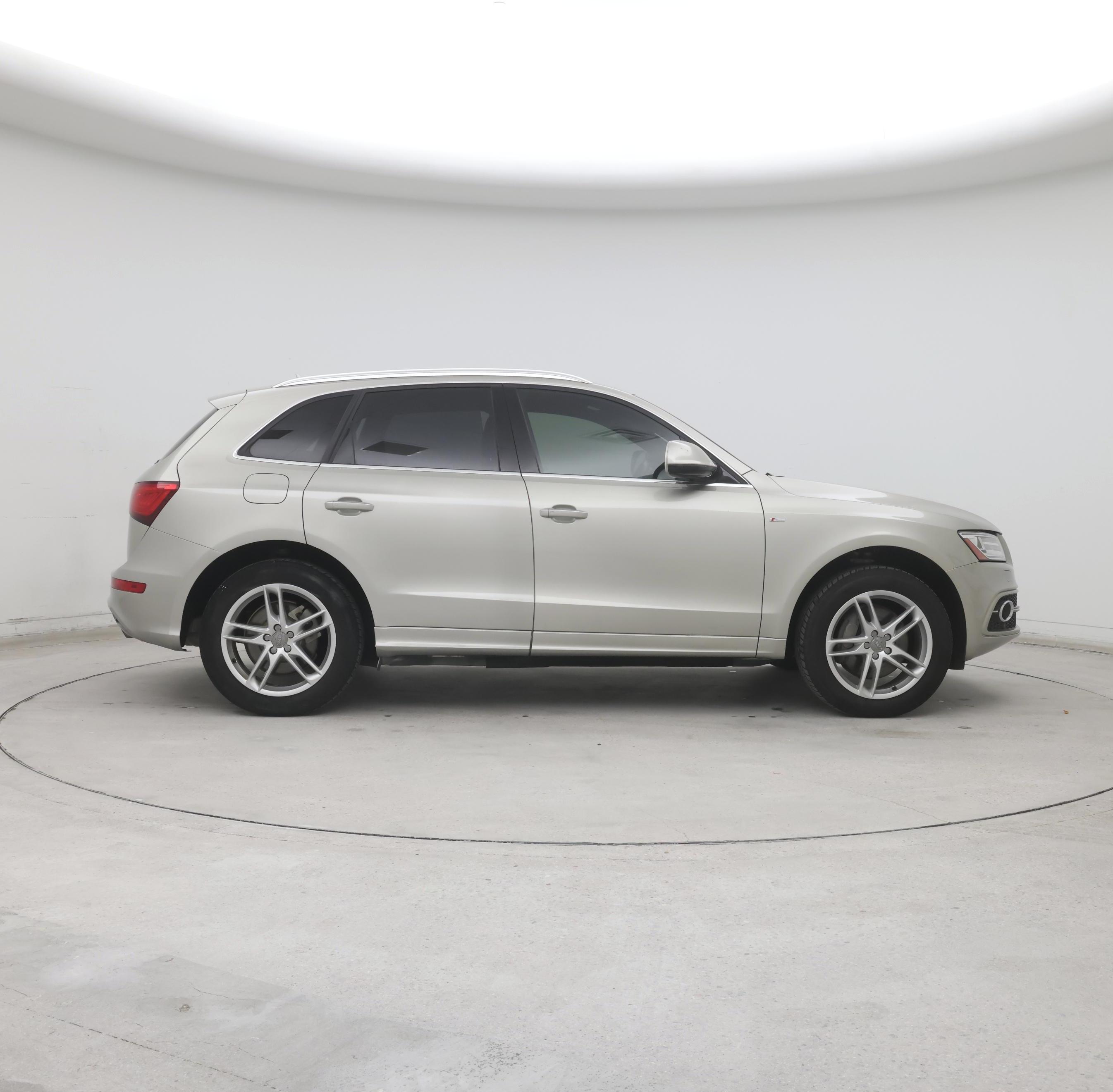 Thumbnail: 2015 Audi Q5 - 7