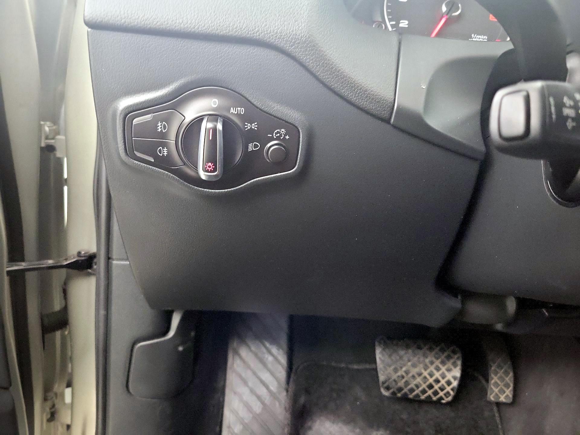 Thumbnail: 2015 Audi Q5 - 13