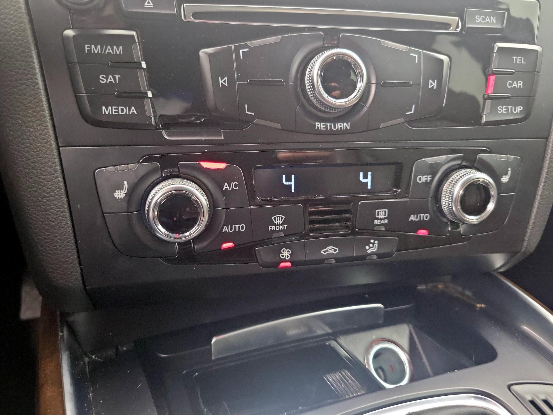 Thumbnail: 2015 Audi Q5 - 15