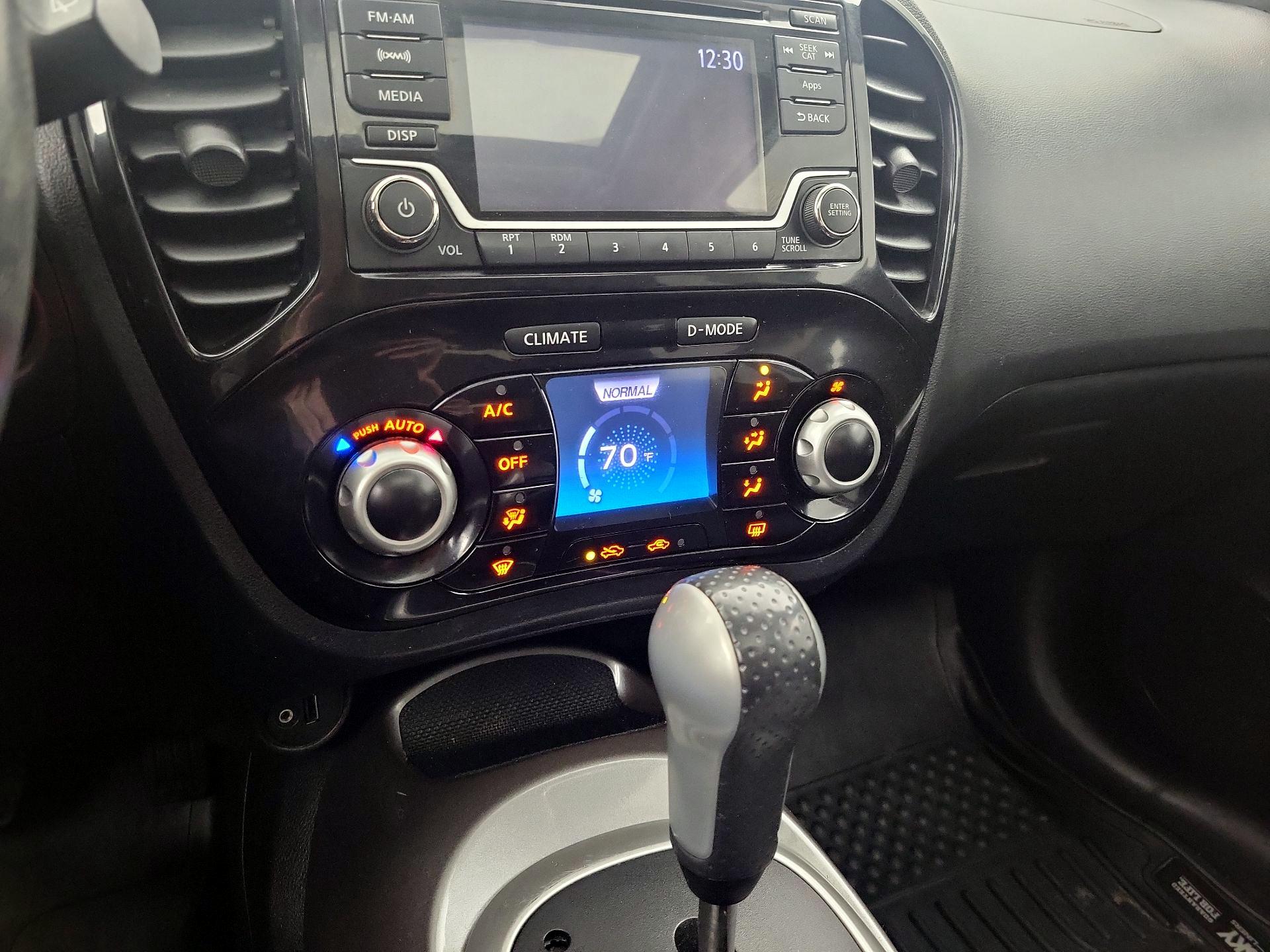 Thumbnail: 2015 Nissan Juke - 16