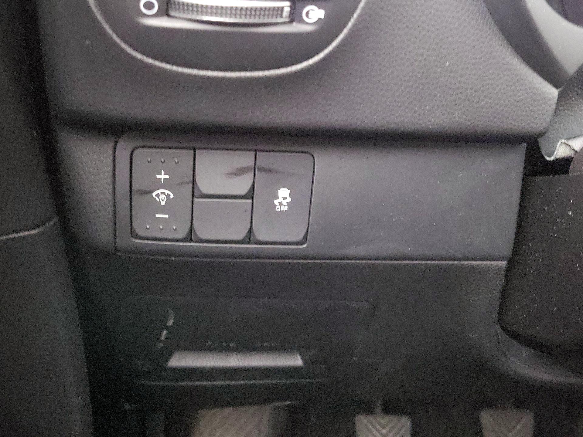 Thumbnail: 2014 Kia Soul - 13