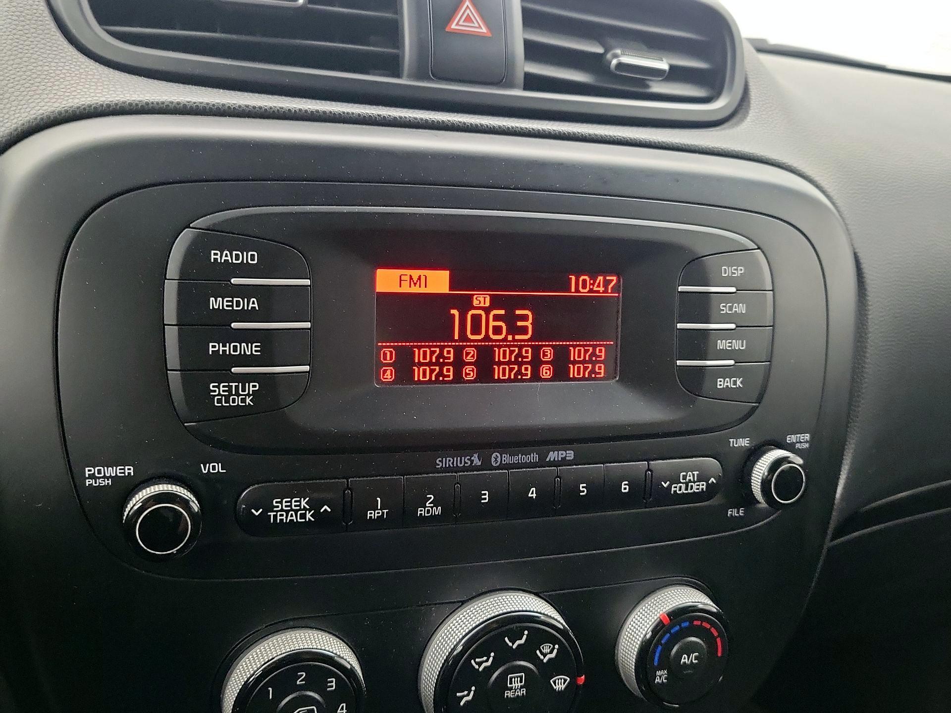 Thumbnail: 2014 Kia Soul - 14